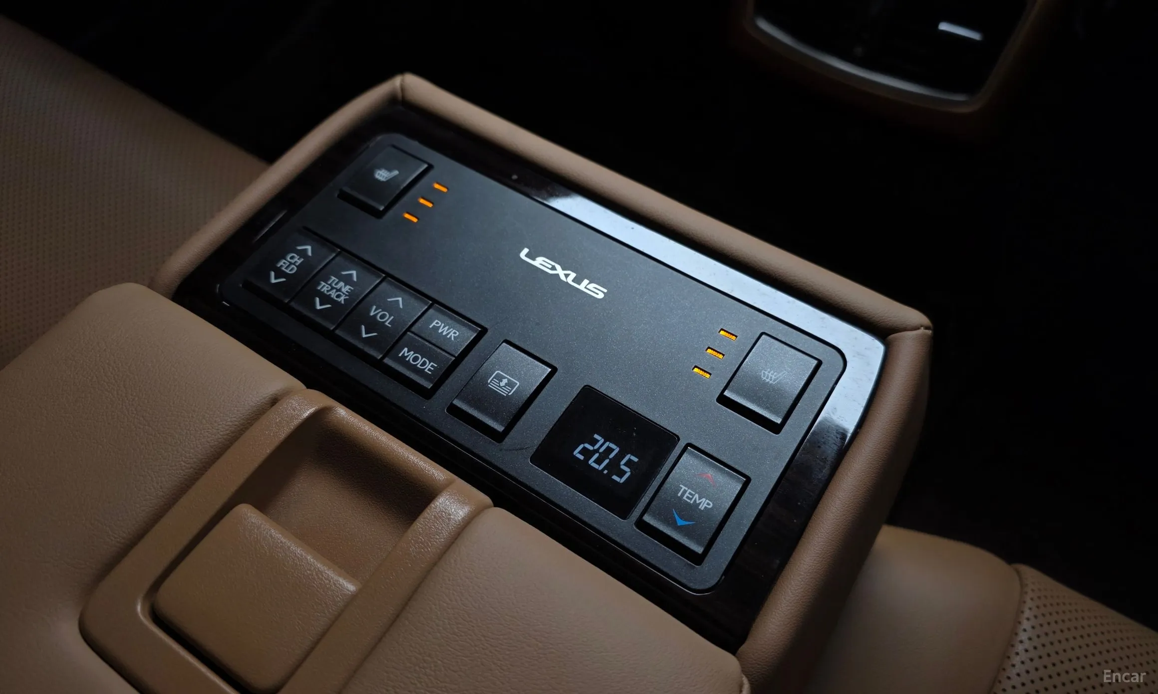 Lexus New ES300h превью 19
