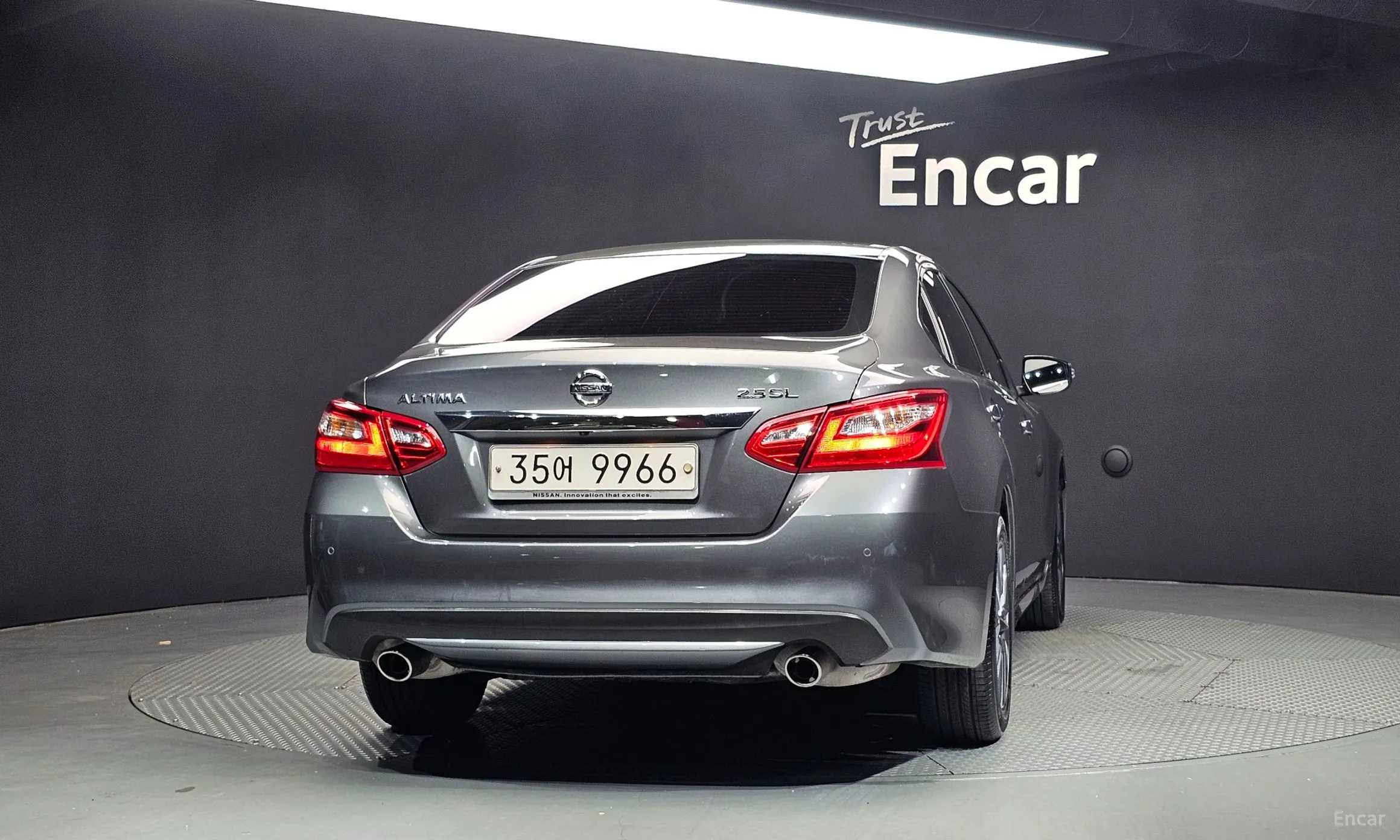 Nissan Altima превью 4