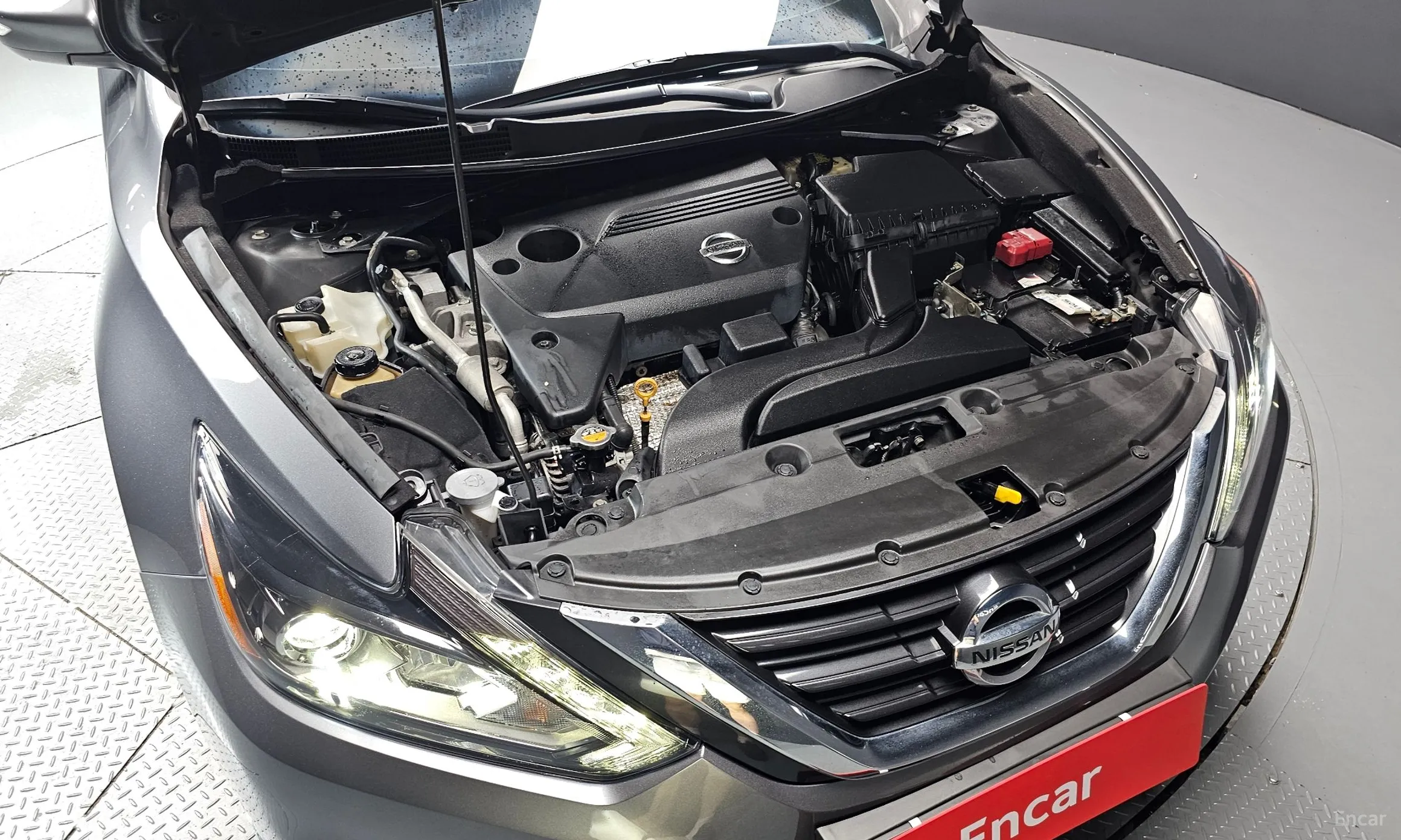 Nissan Altima превью 6