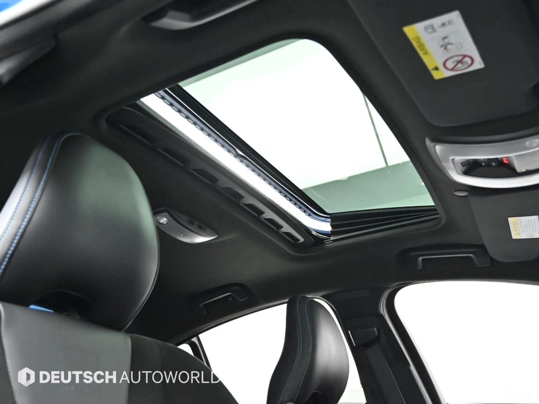 Volvo S60 превью 18