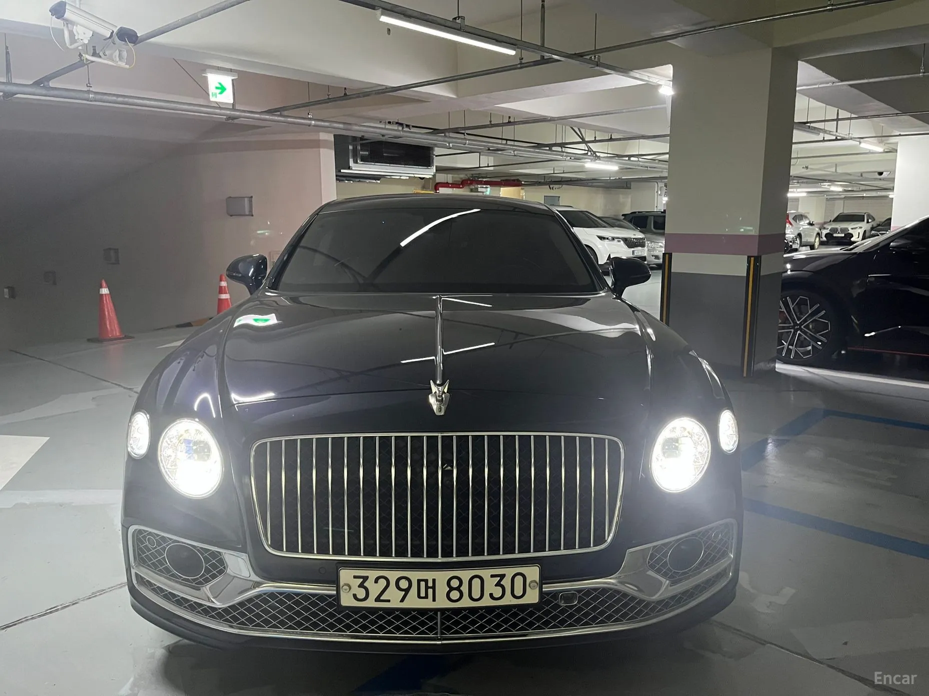 Bentley Flying Spur 3rd Generation превью 5