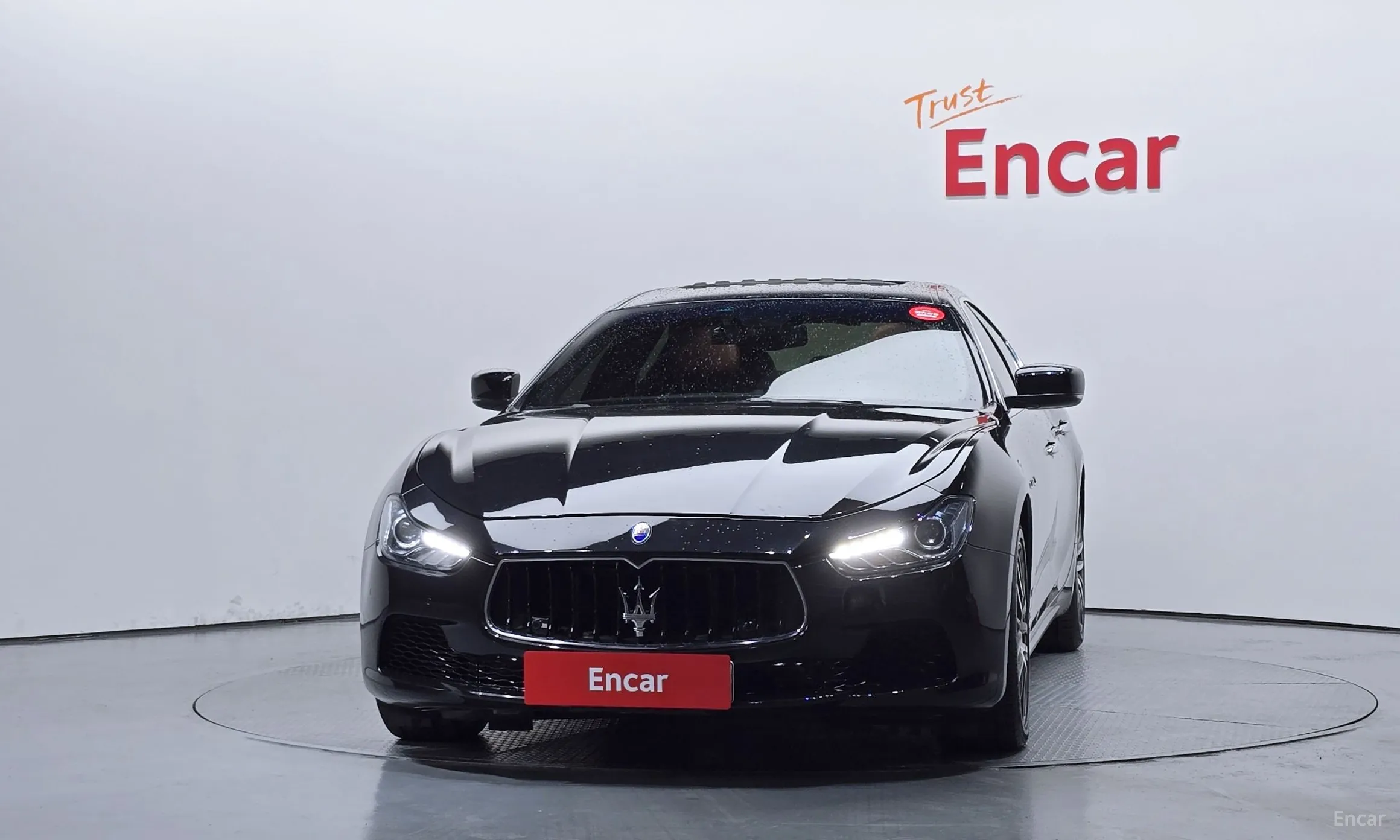 Maserati Ghibli превью 3