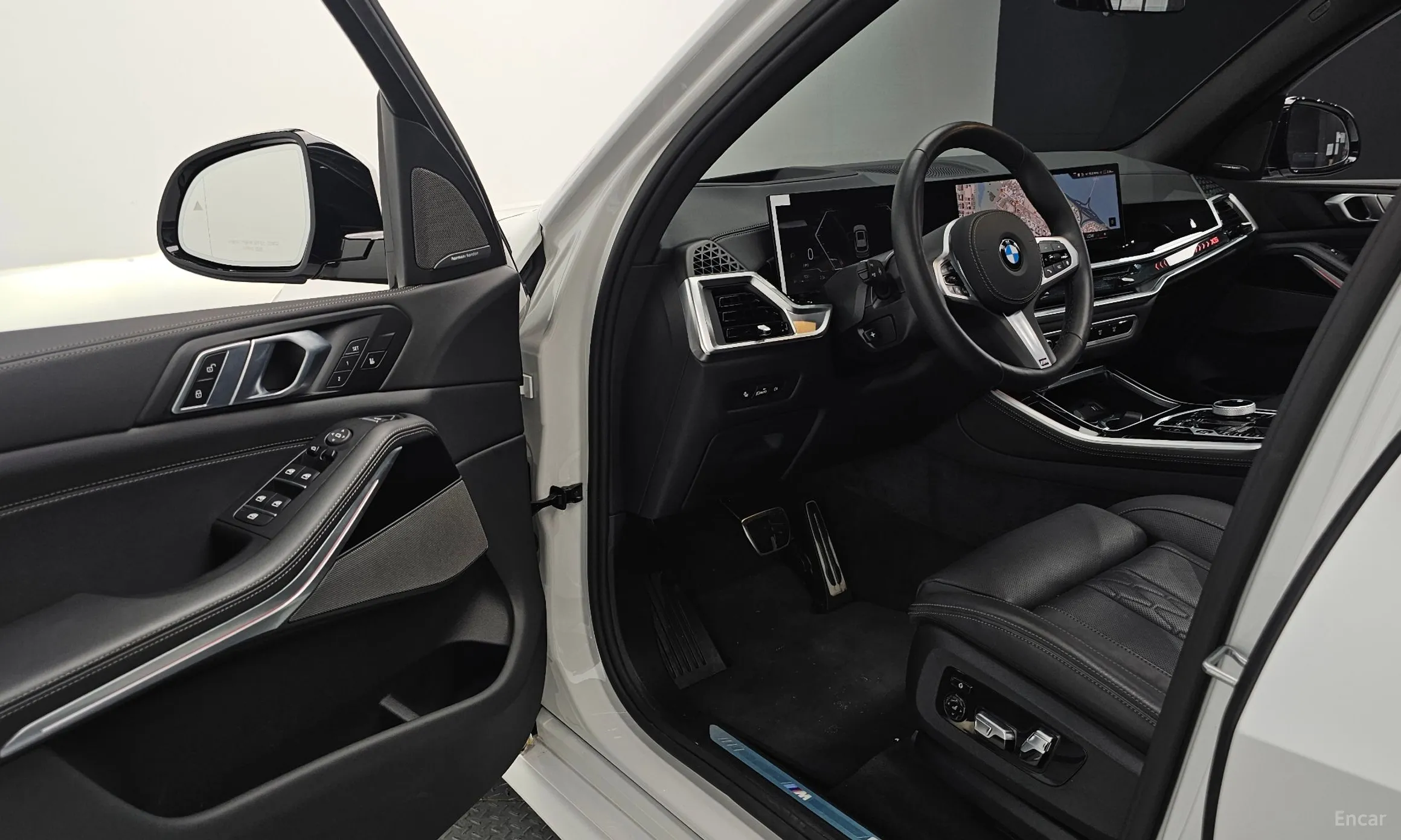 BMW X5 (G05) превью 11