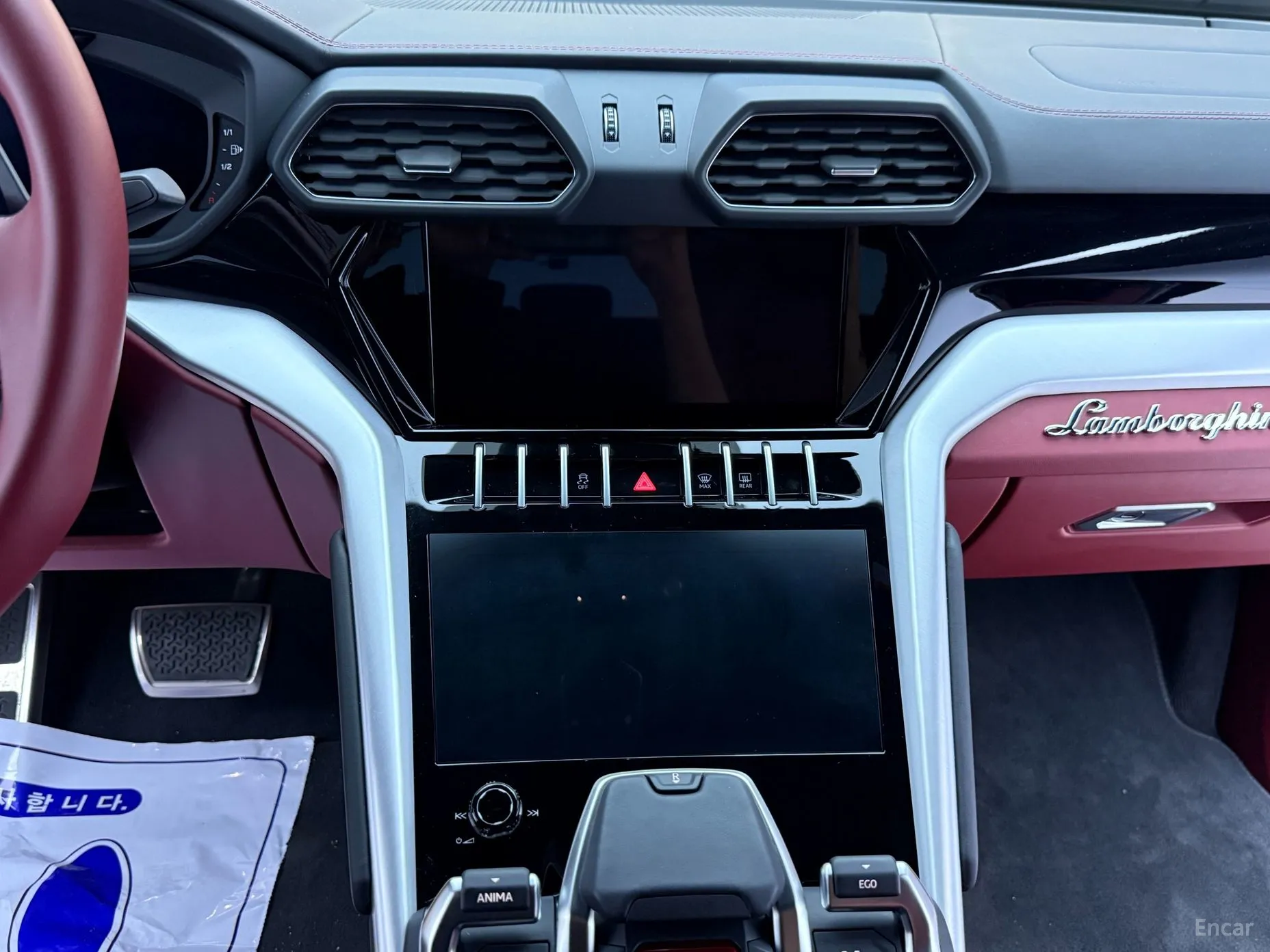 Lamborghini Urus превью 16