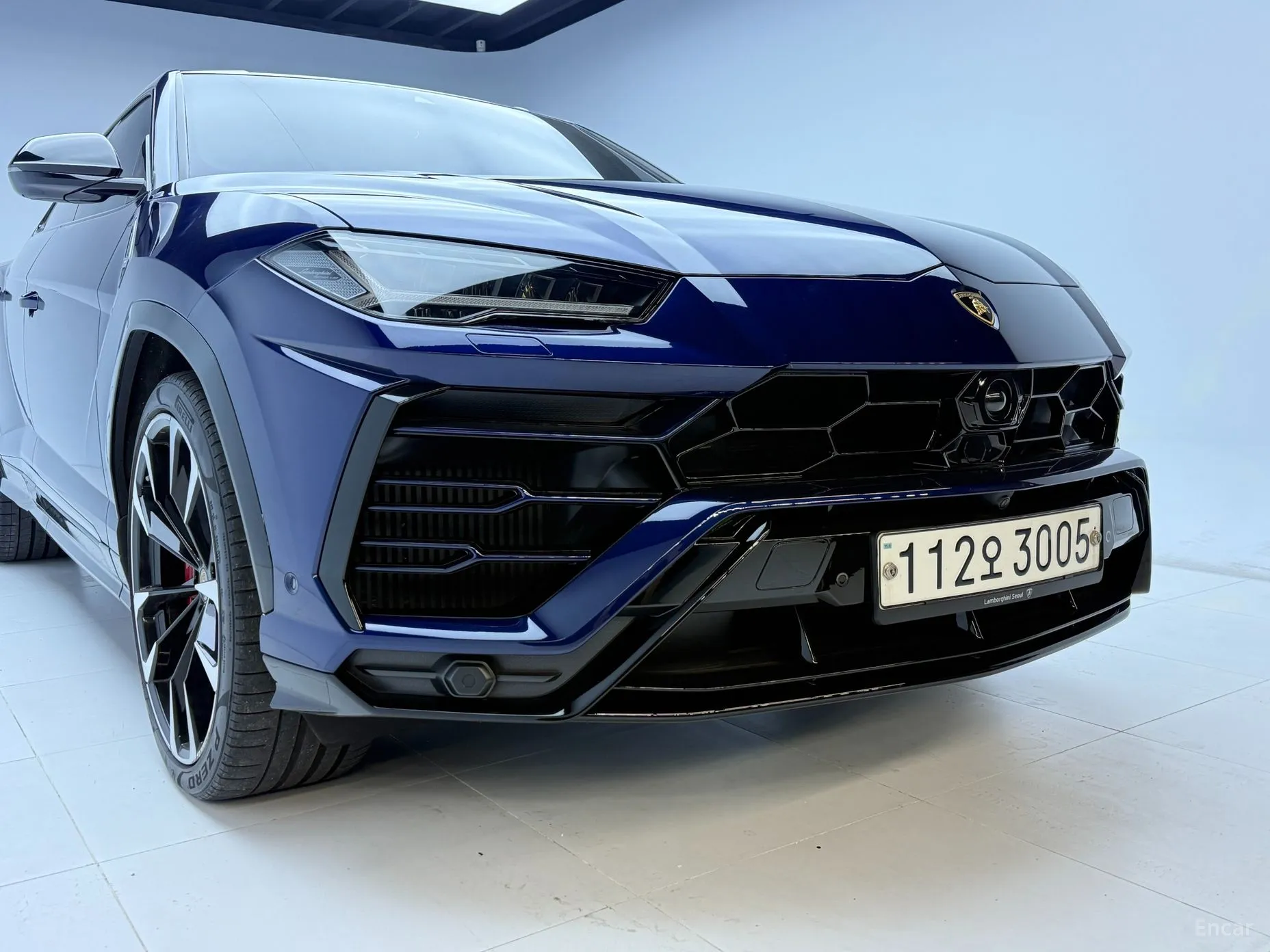 Lamborghini Urus превью 3