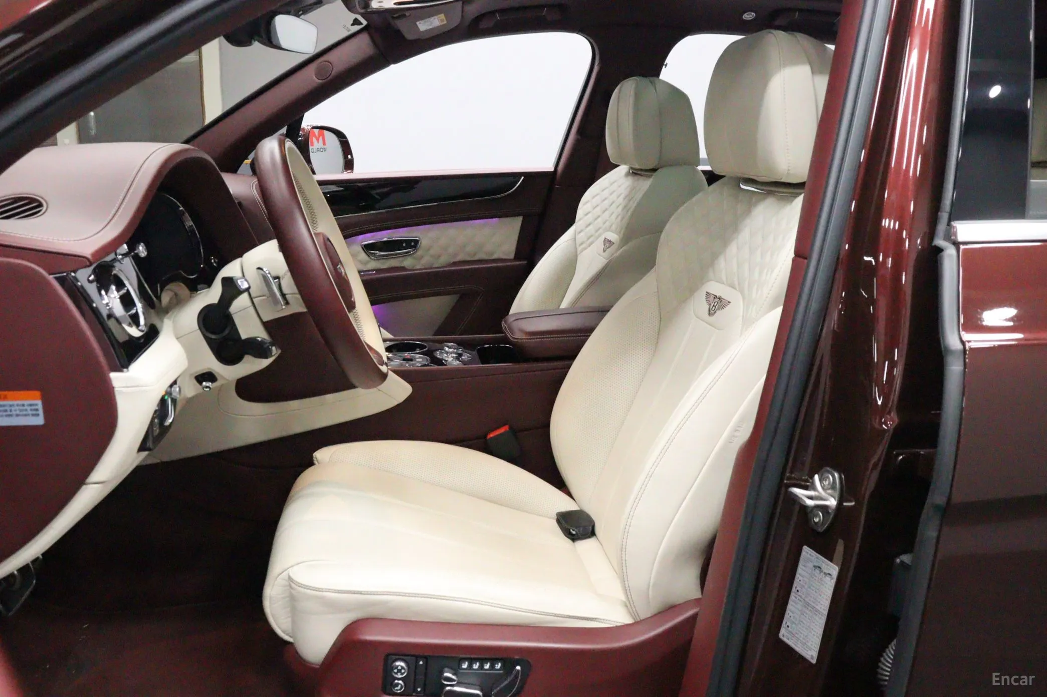 Bentley Bentayga превью 7