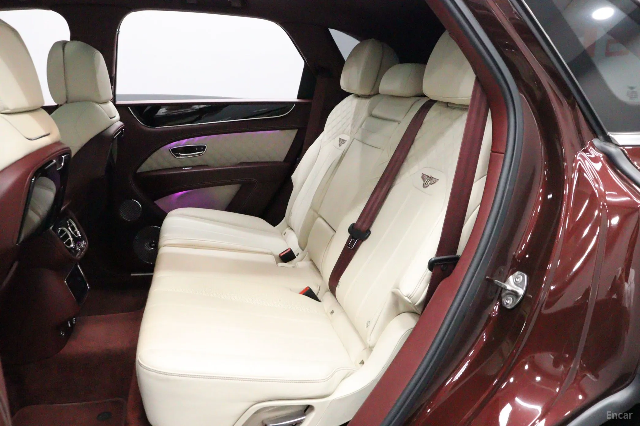 Bentley Bentayga превью 8