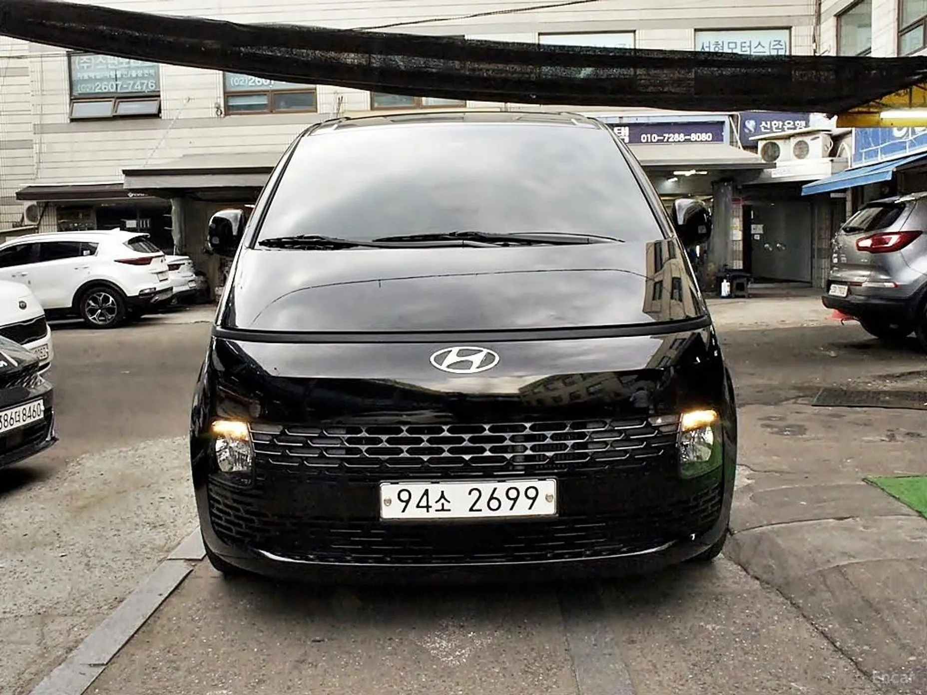 Hyundai Staria