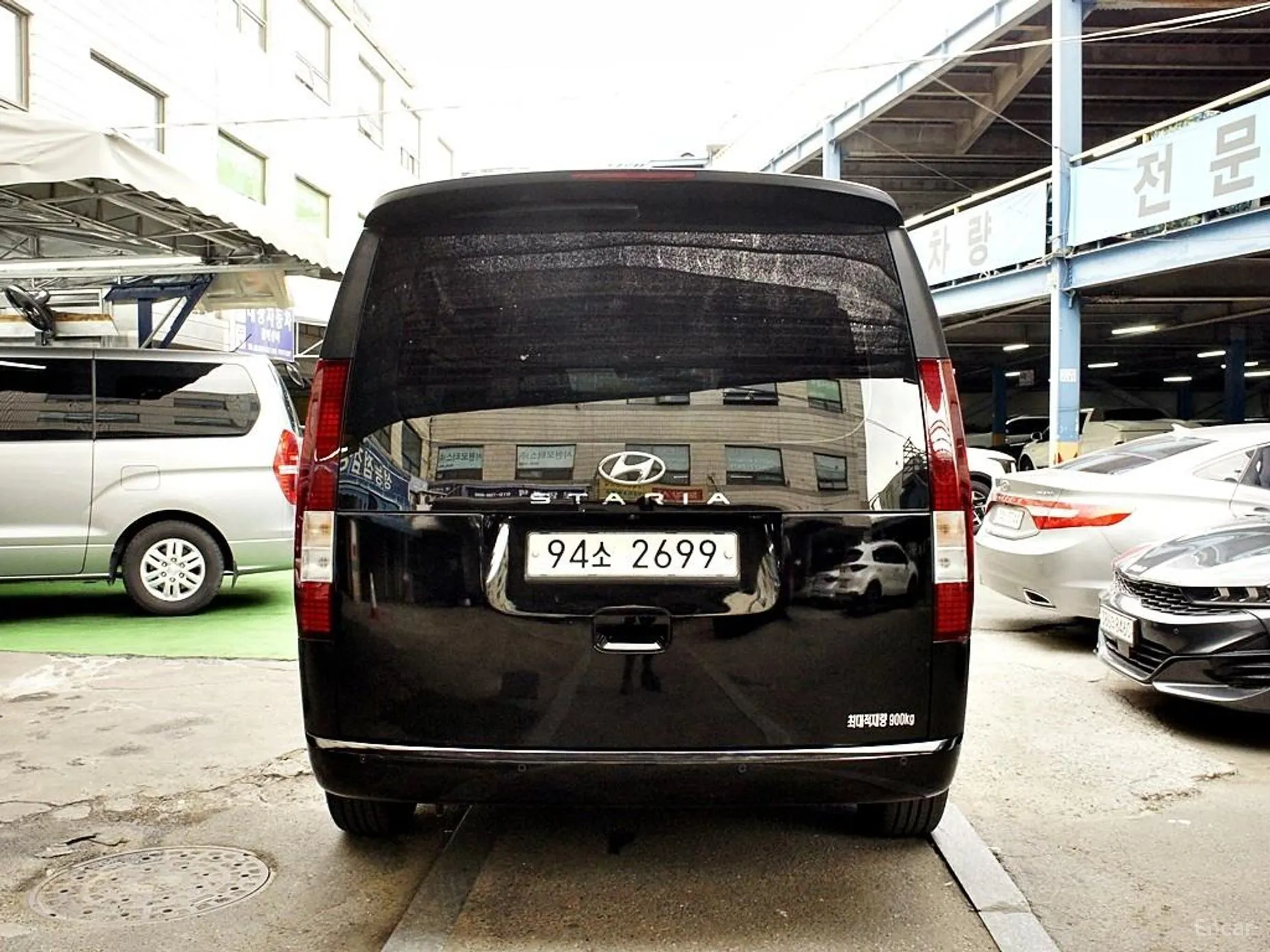 Hyundai Staria превью 3