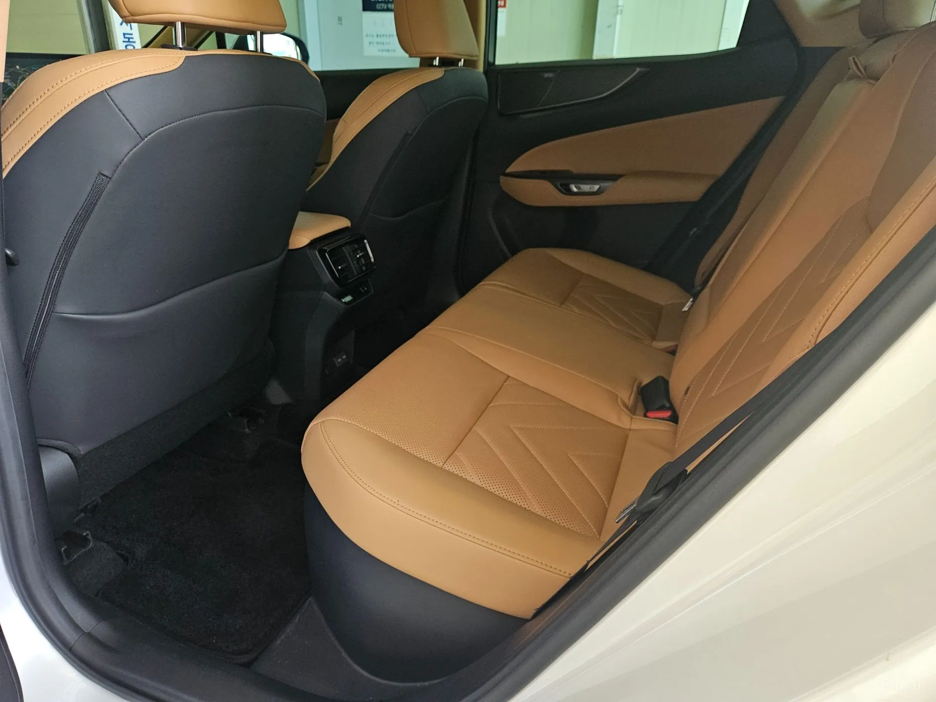 Lexus NX350h Gen 2 превью 15