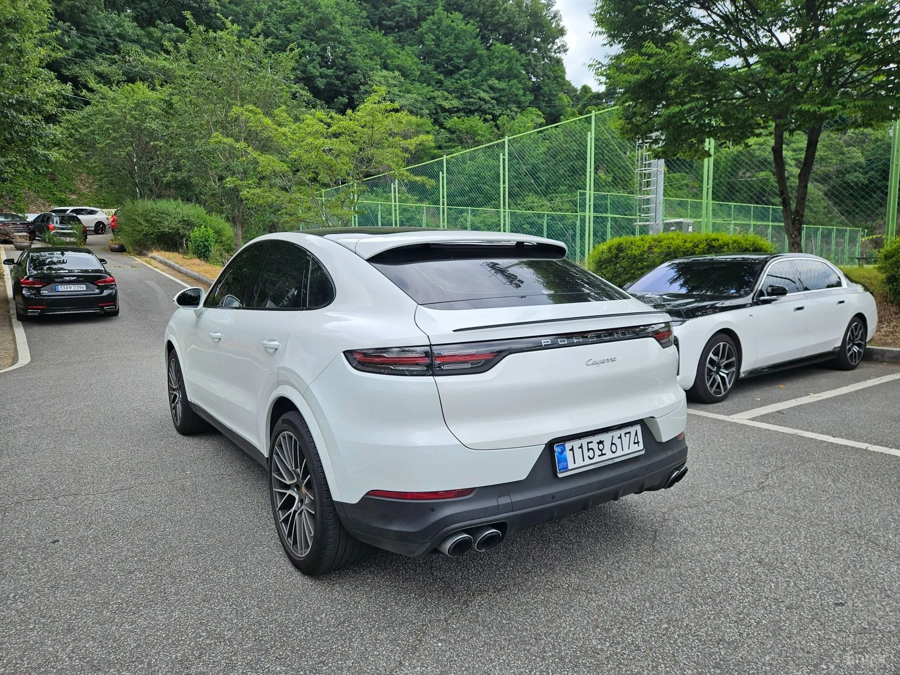 Porsche Cayenne (PO536) превью 4