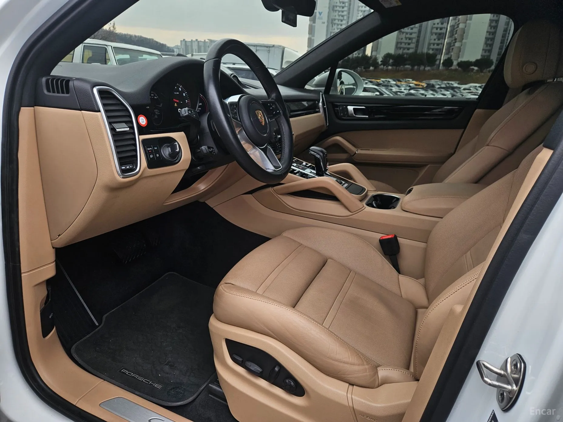 Porsche Cayenne (PO536) превью 9