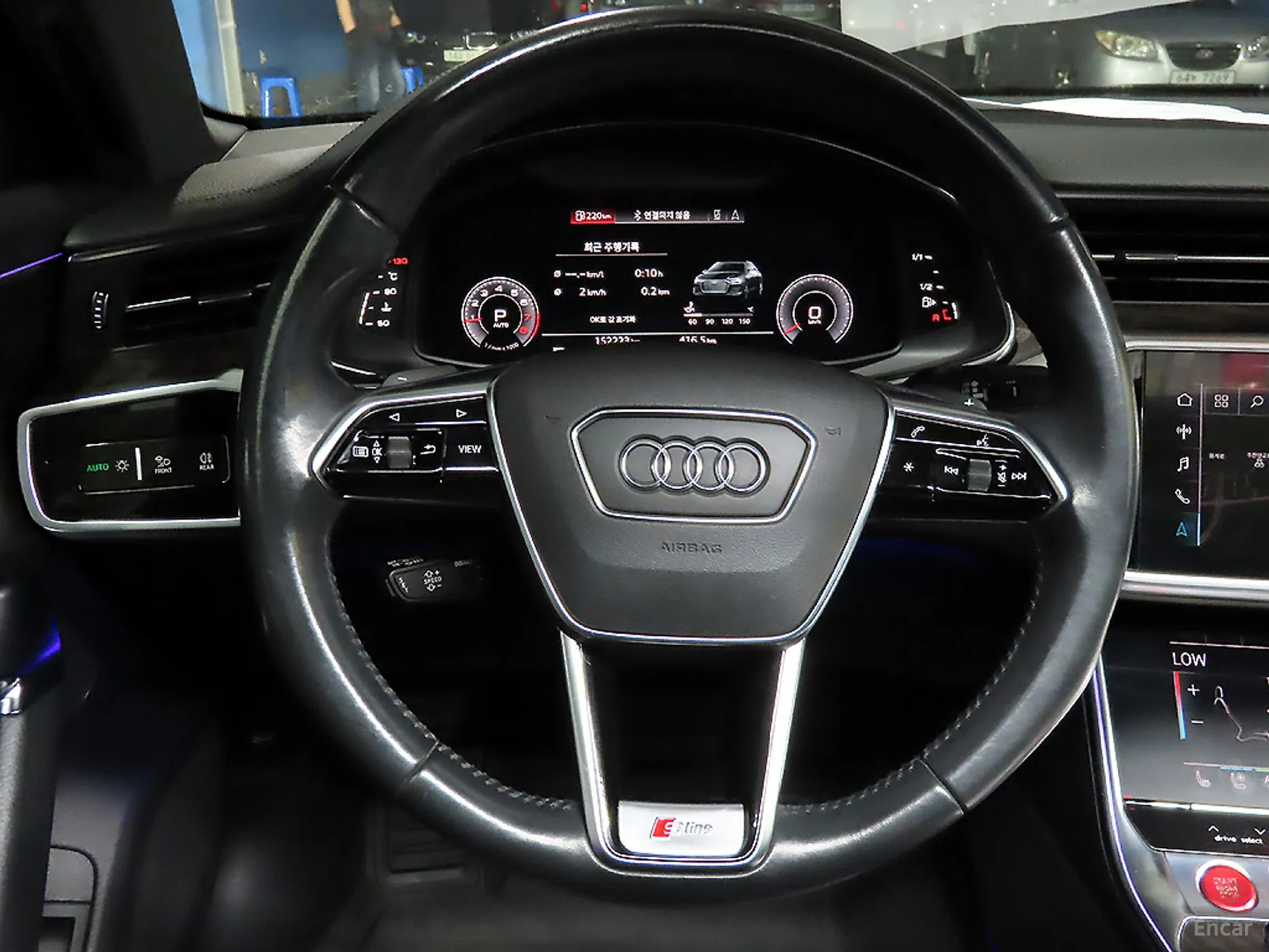 Audi A6 (C8) превью 15