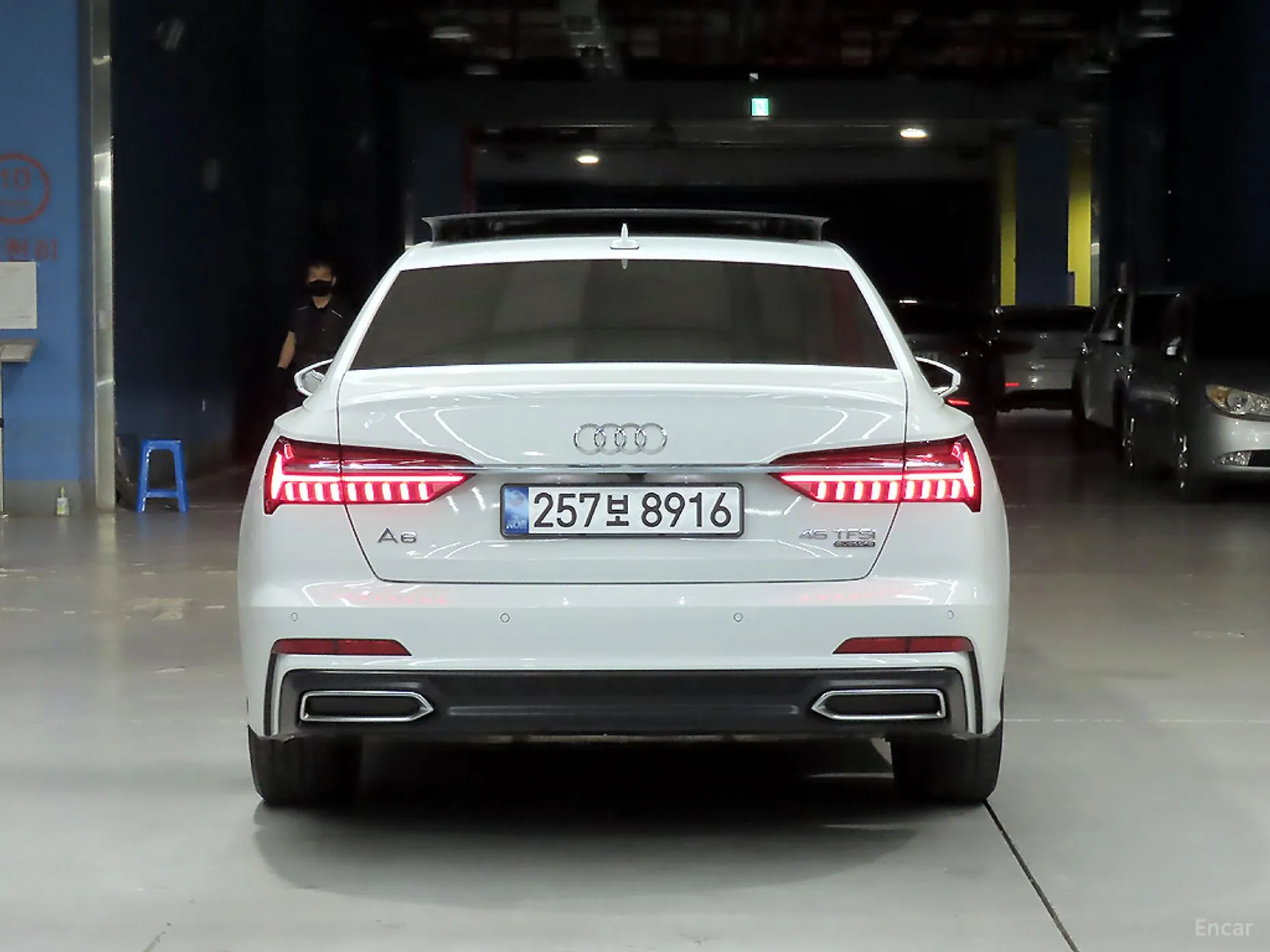 Audi A6 (C8) превью 4