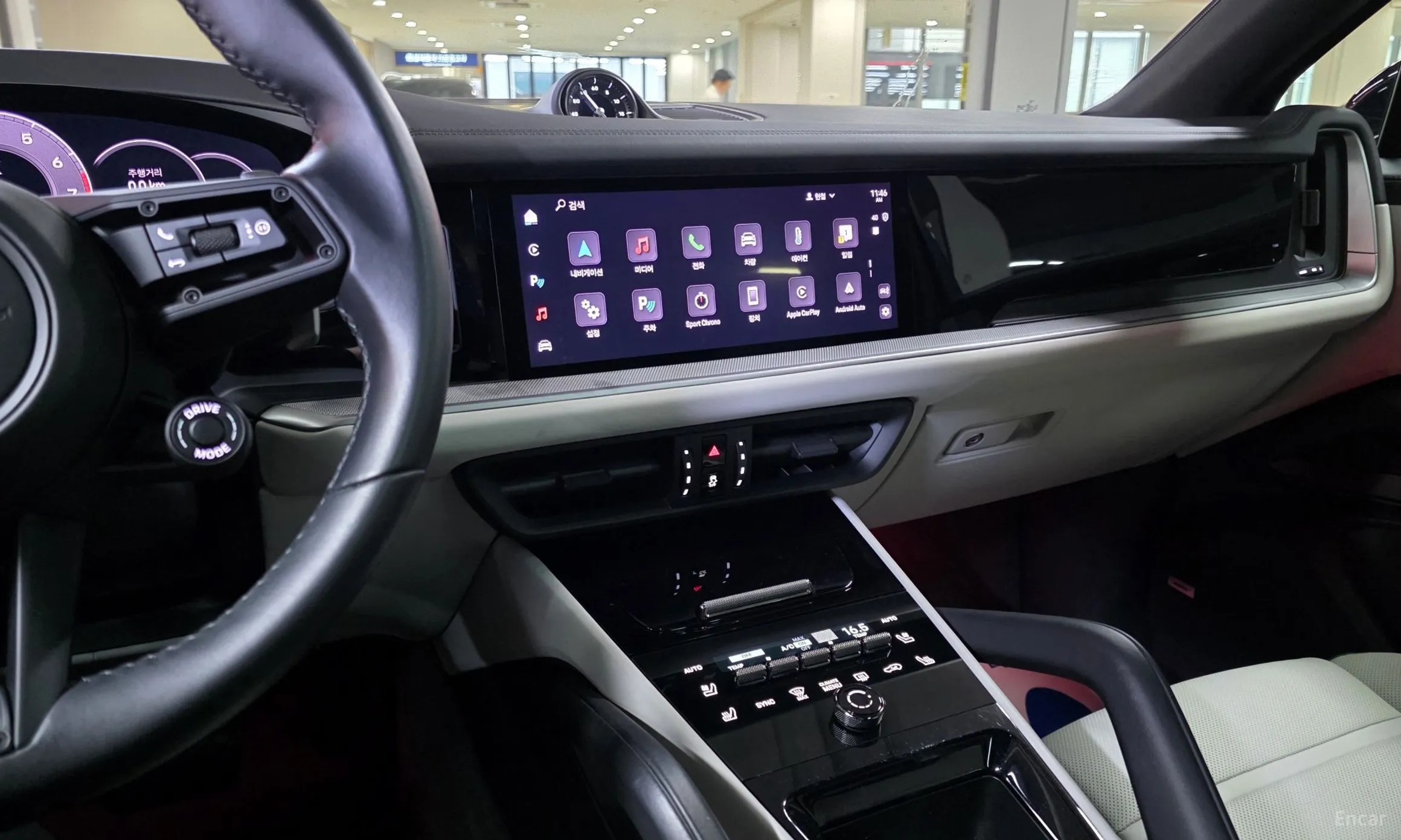 Porsche Cayenne (PO536) превью 15