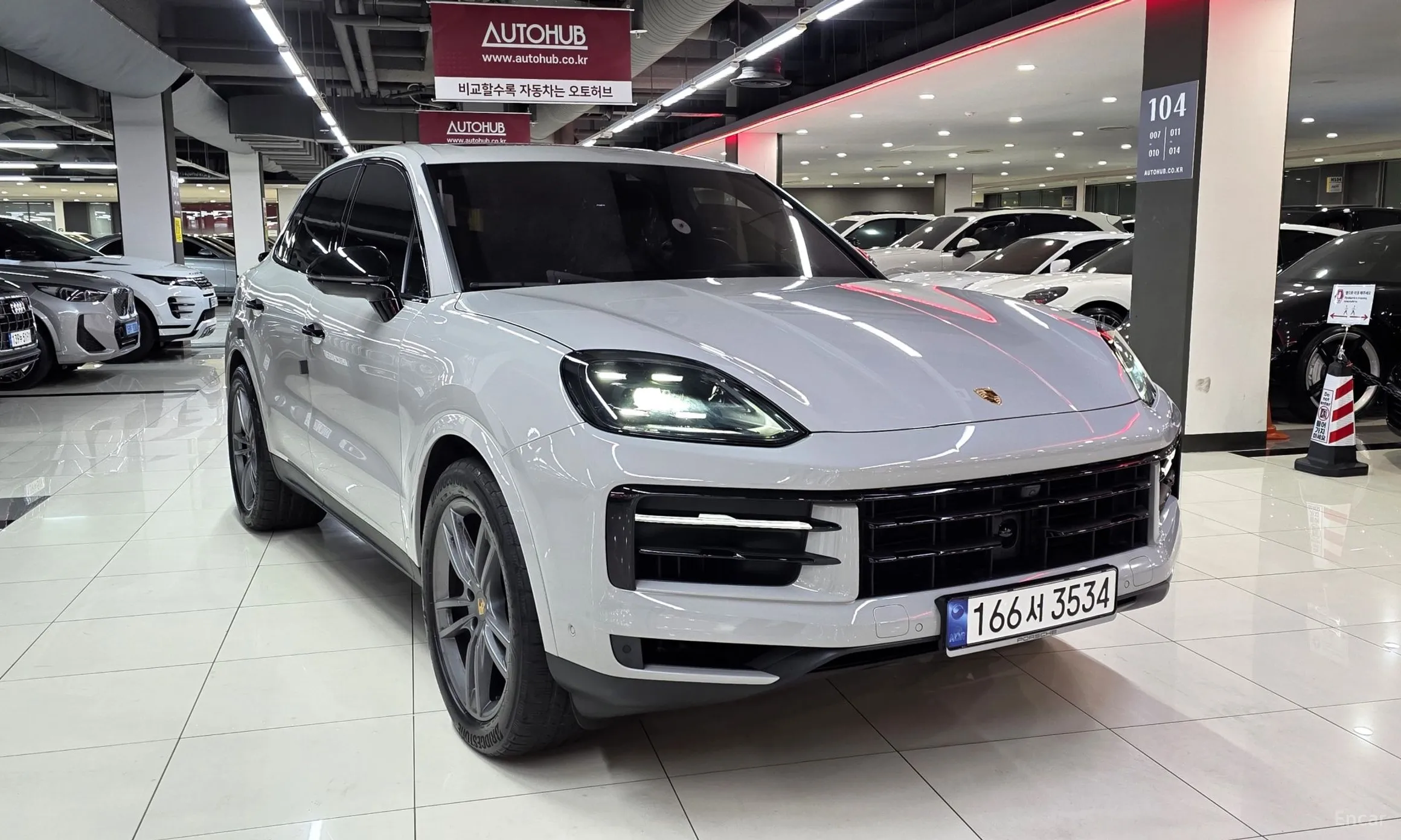 Porsche Cayenne (PO536) превью 3