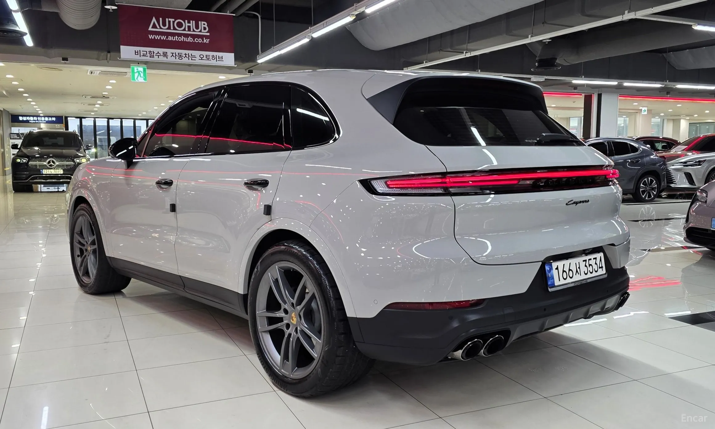 Porsche Cayenne (PO536) превью 8
