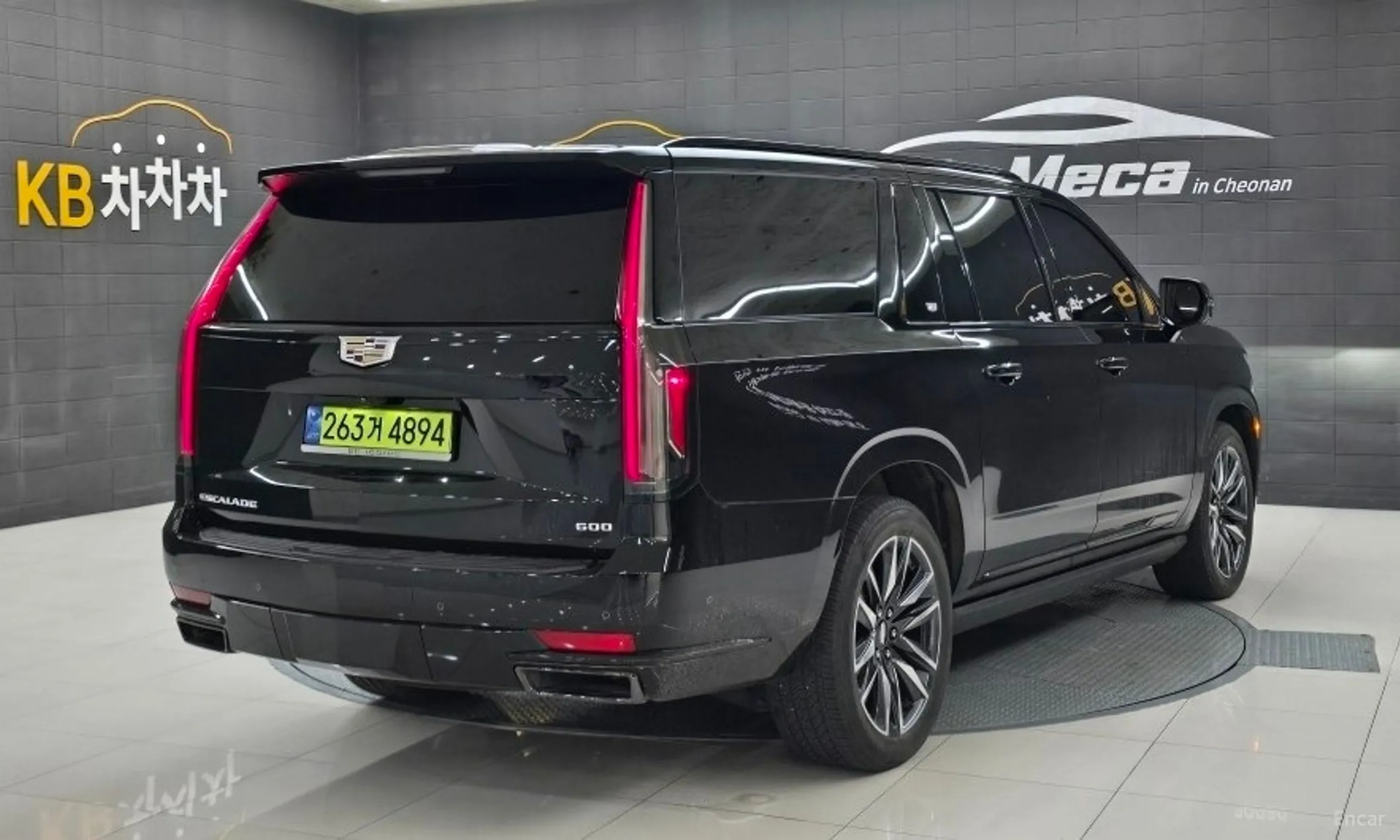 Cadillac Escalade 5th Generation превью 3
