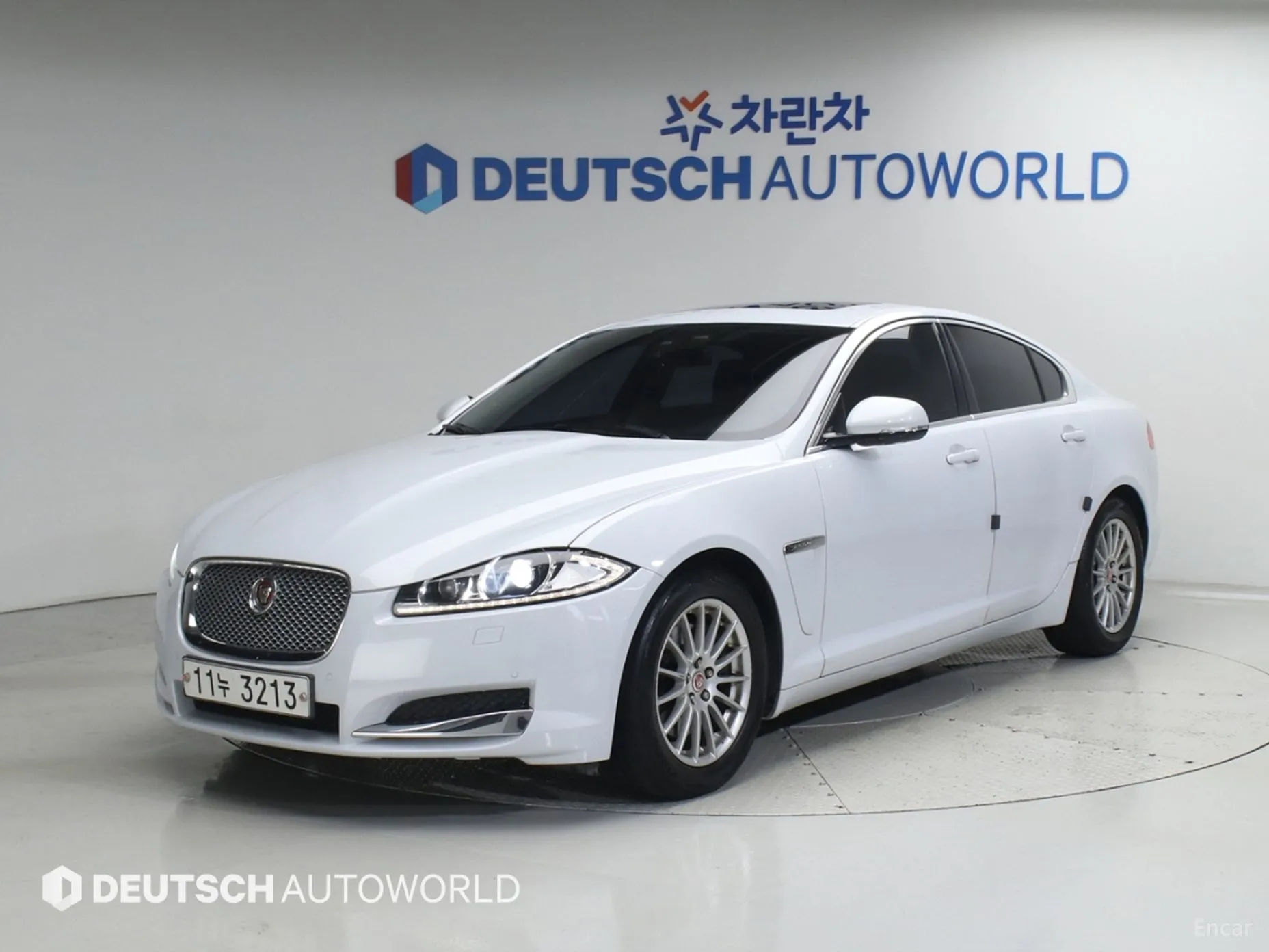 Jaguar New XF