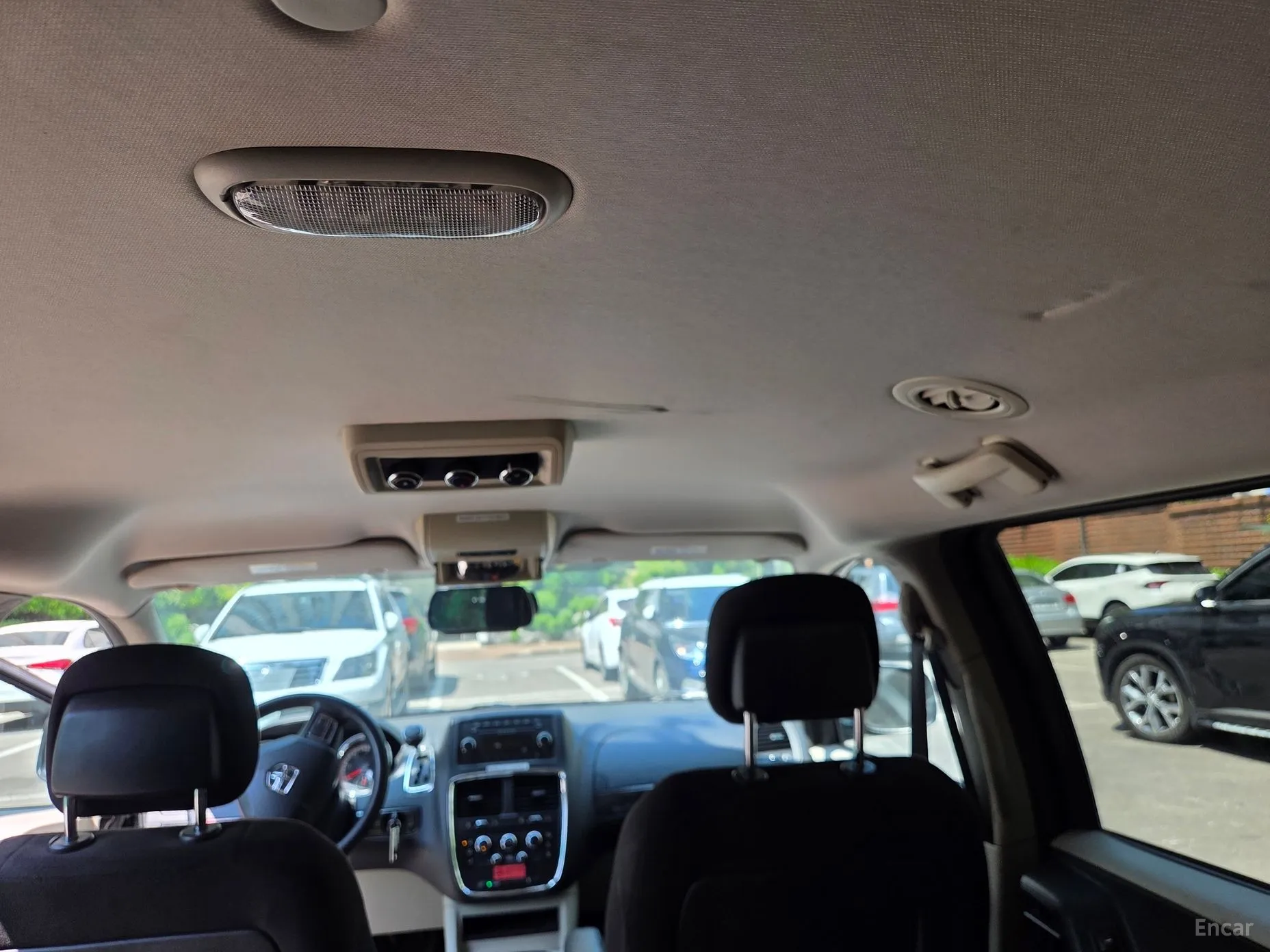 Dodge Grand Caravan превью 7
