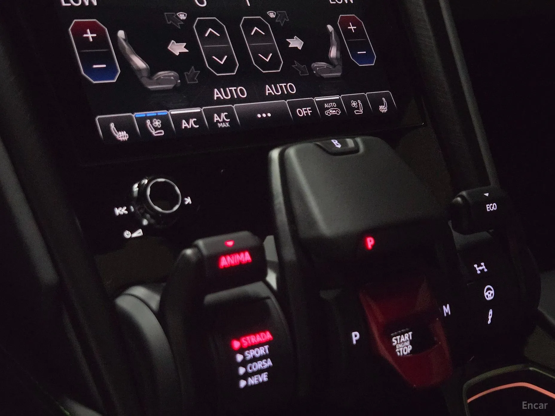 Lamborghini Urus превью 12