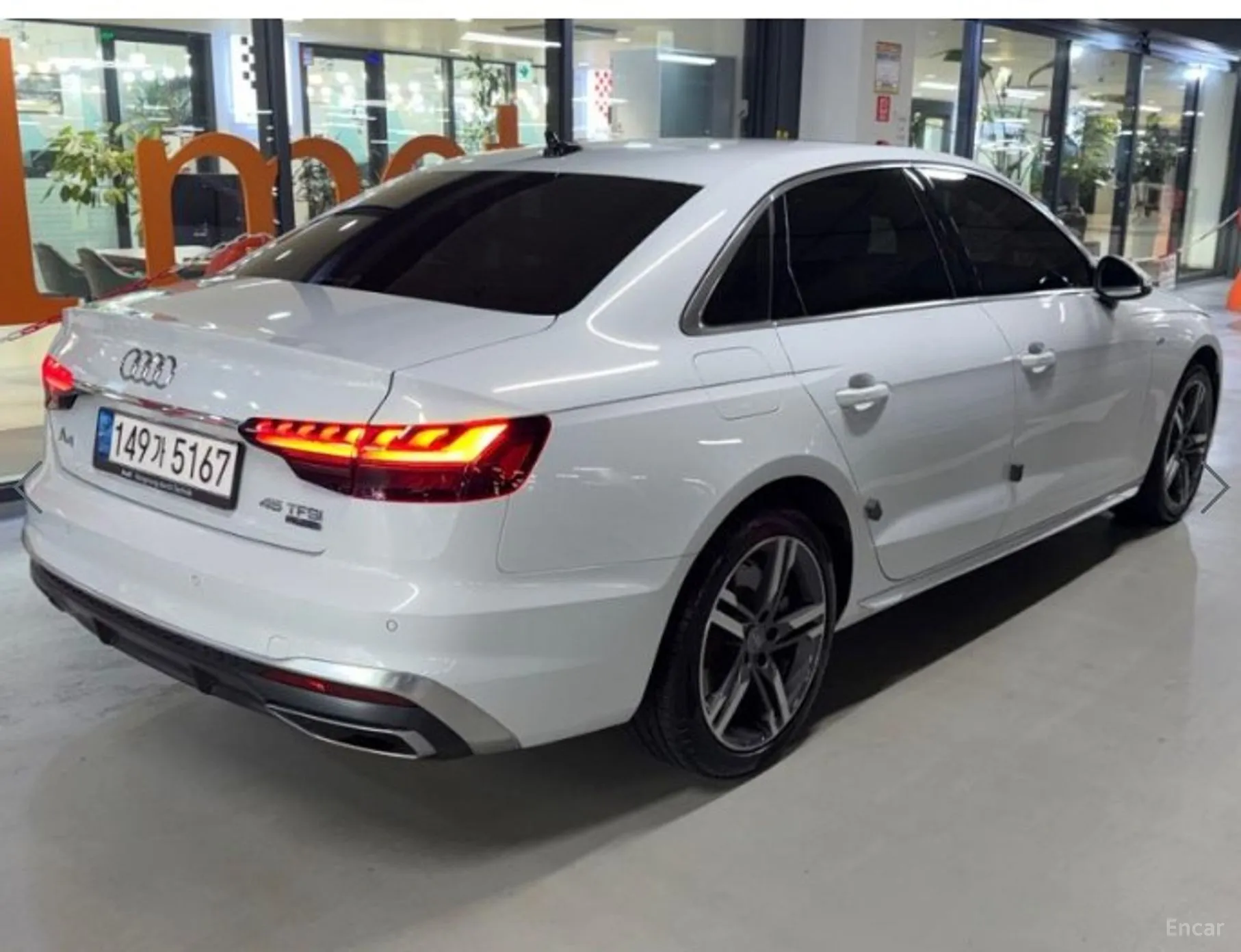 Audi A4 (B9) превью 4