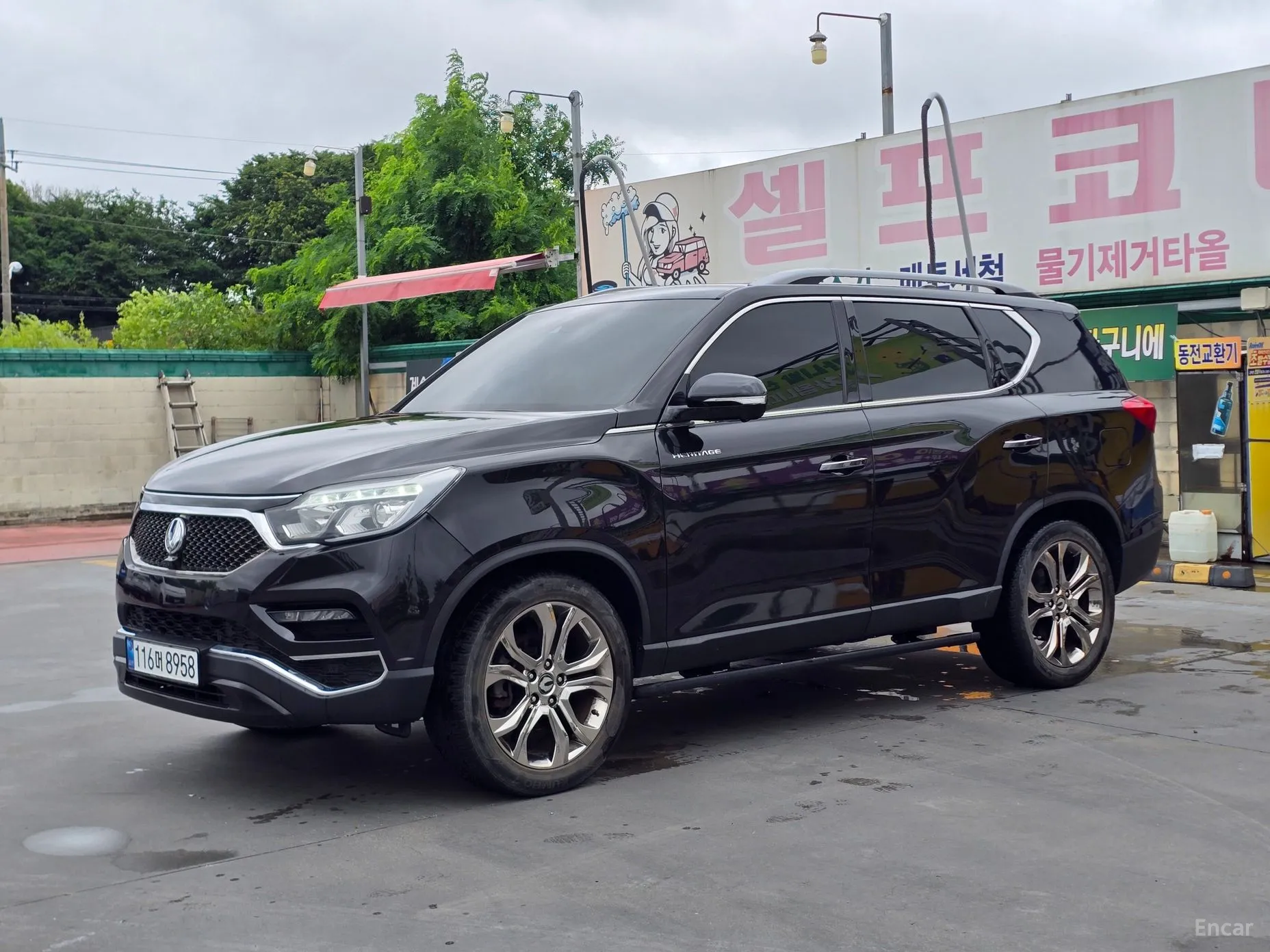 G4 Rexton