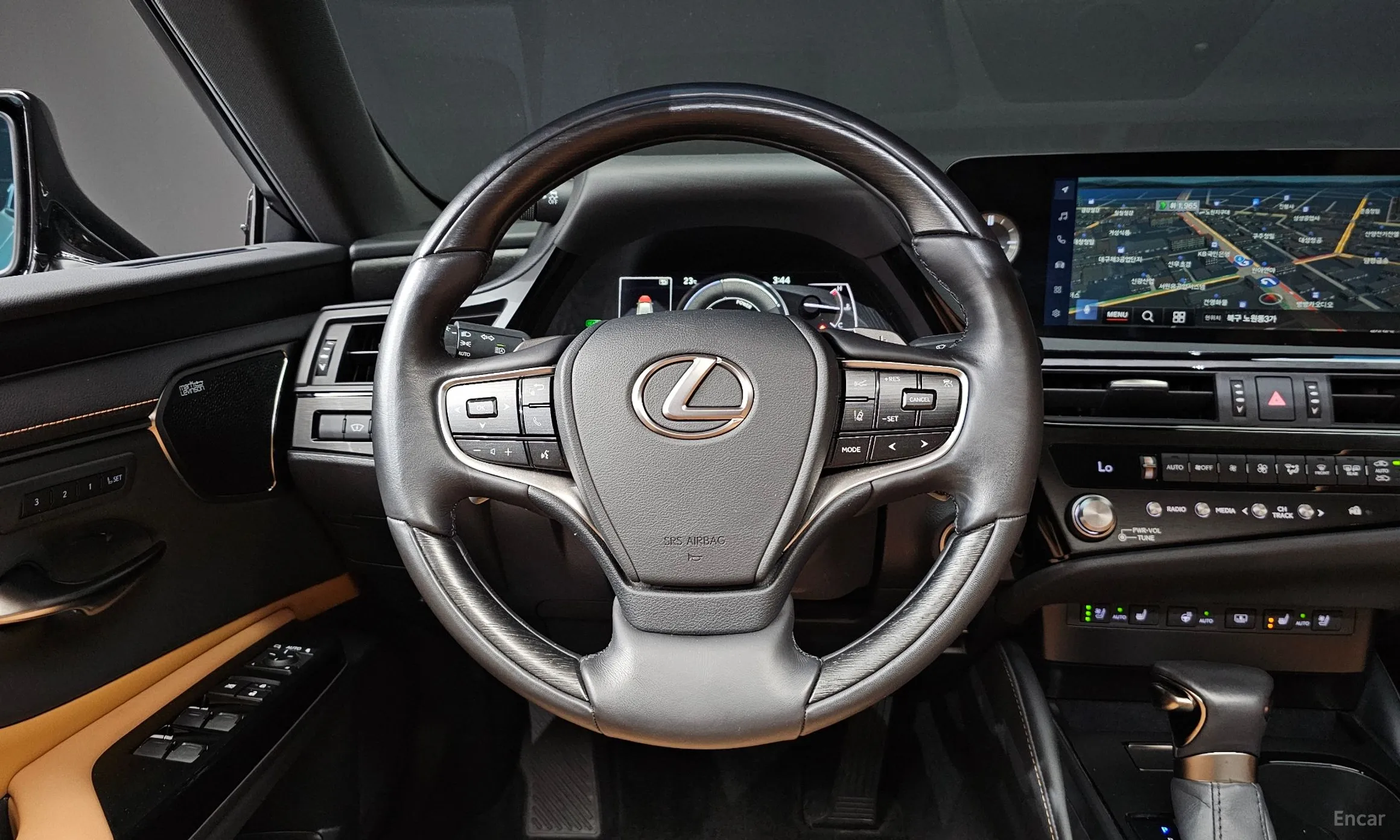 Lexus ES300h 7th Generation превью 12