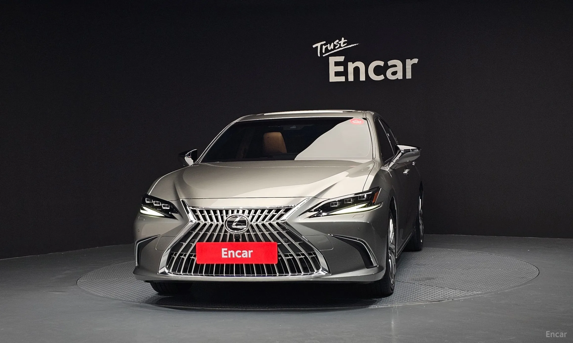 Lexus ES300h 7th Generation превью 3