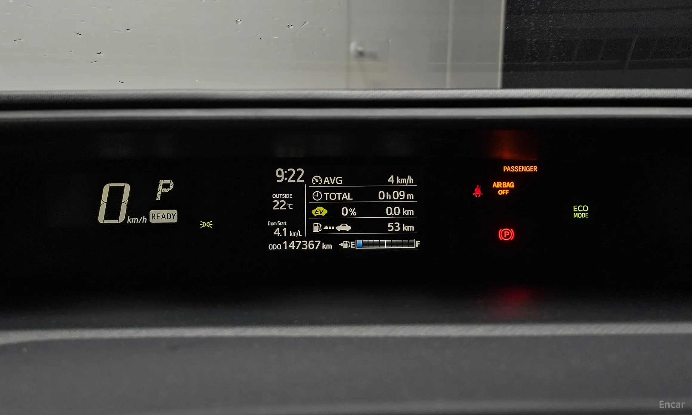 Toyota Prius C превью 8