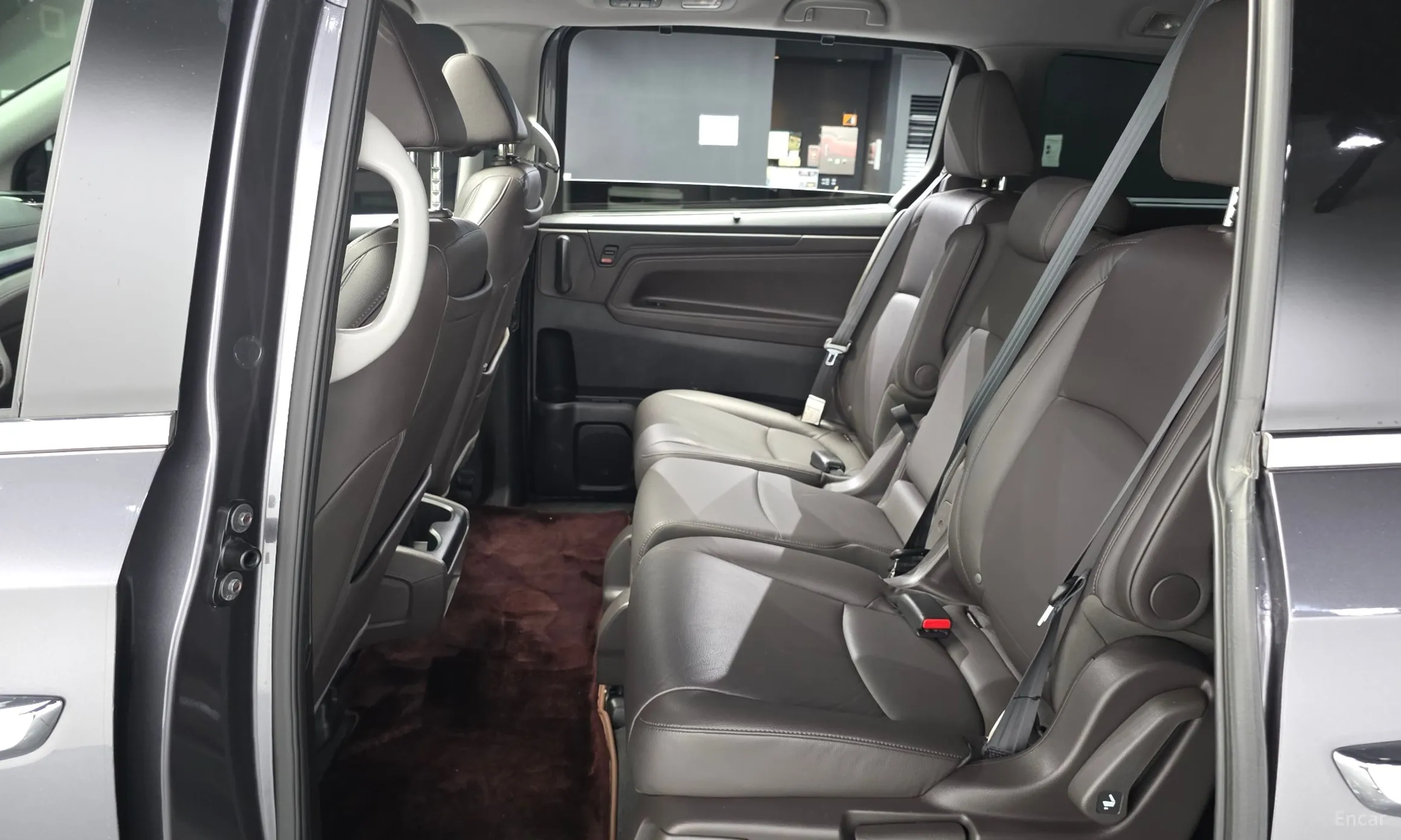 Honda Odyssey превью 11