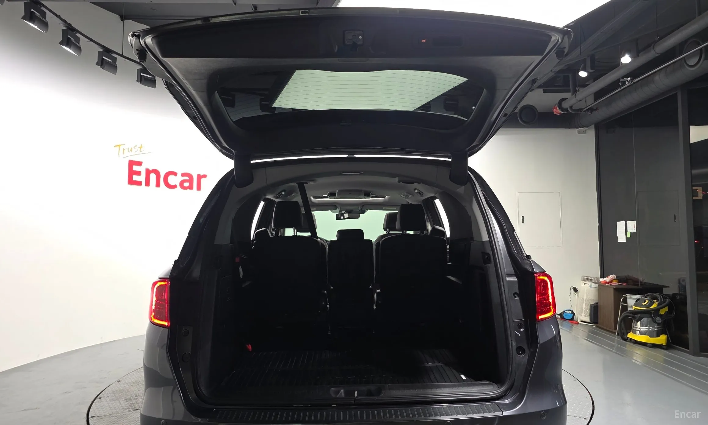 Honda Odyssey превью 20