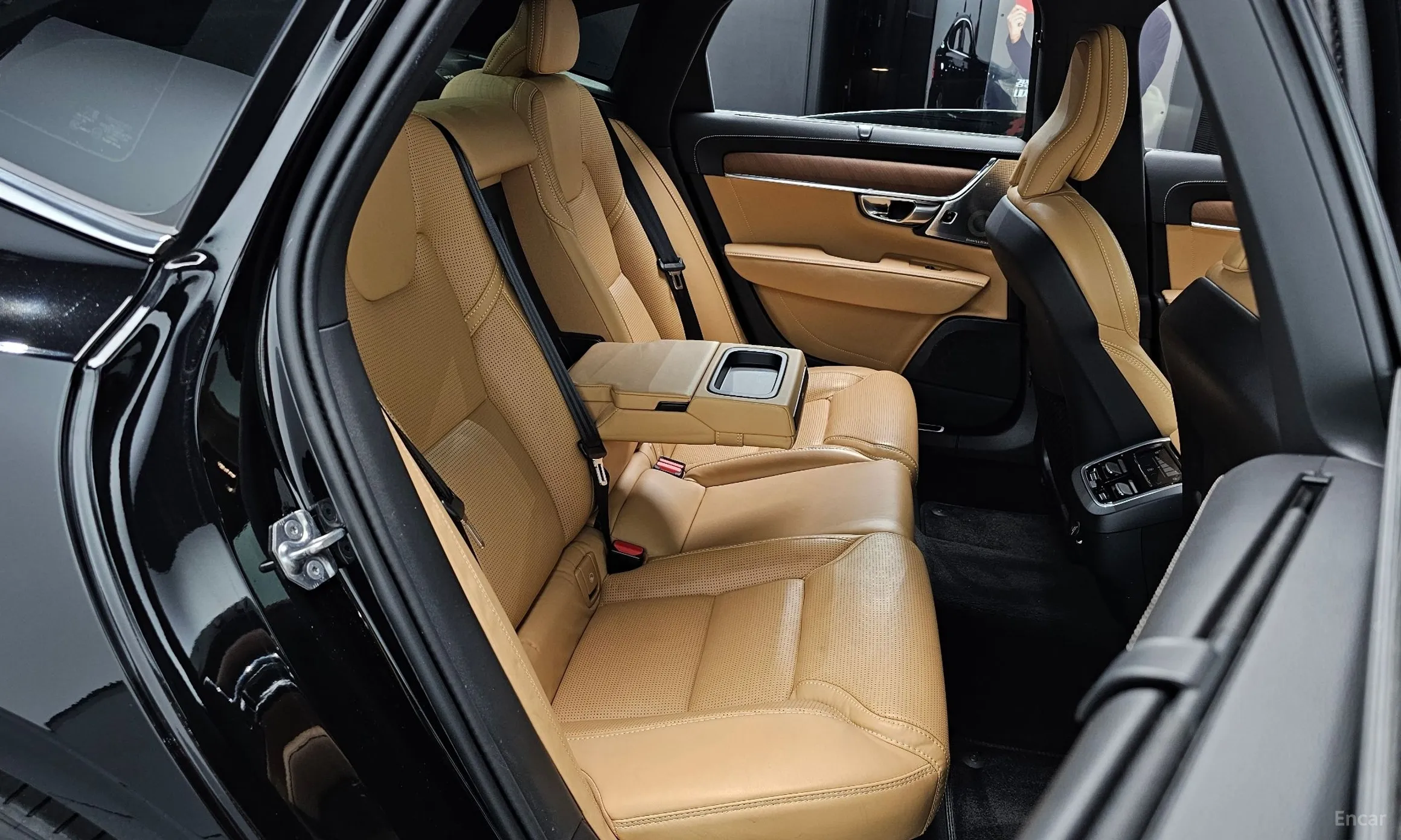 Volvo S90 превью 12