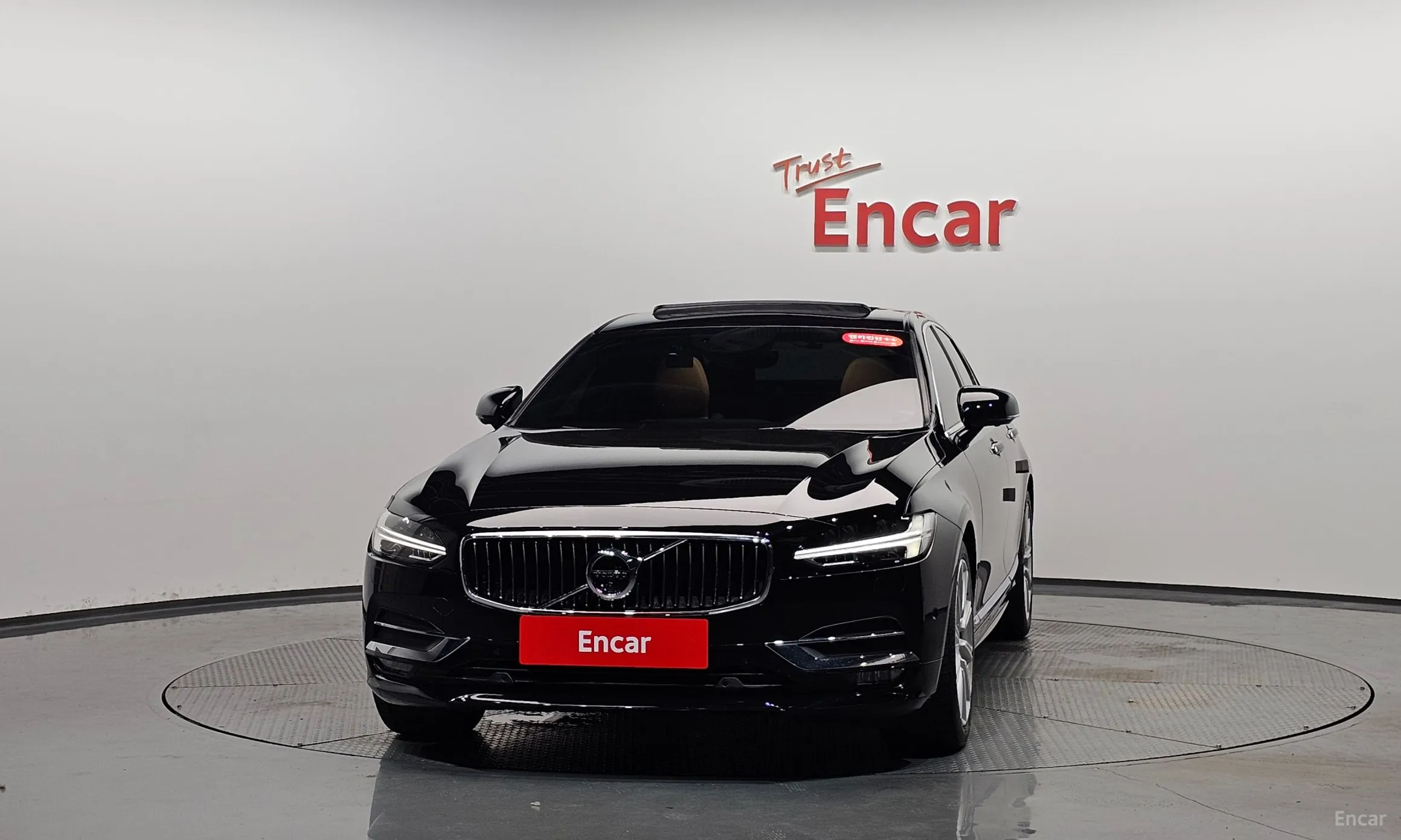 Volvo S90 превью 3