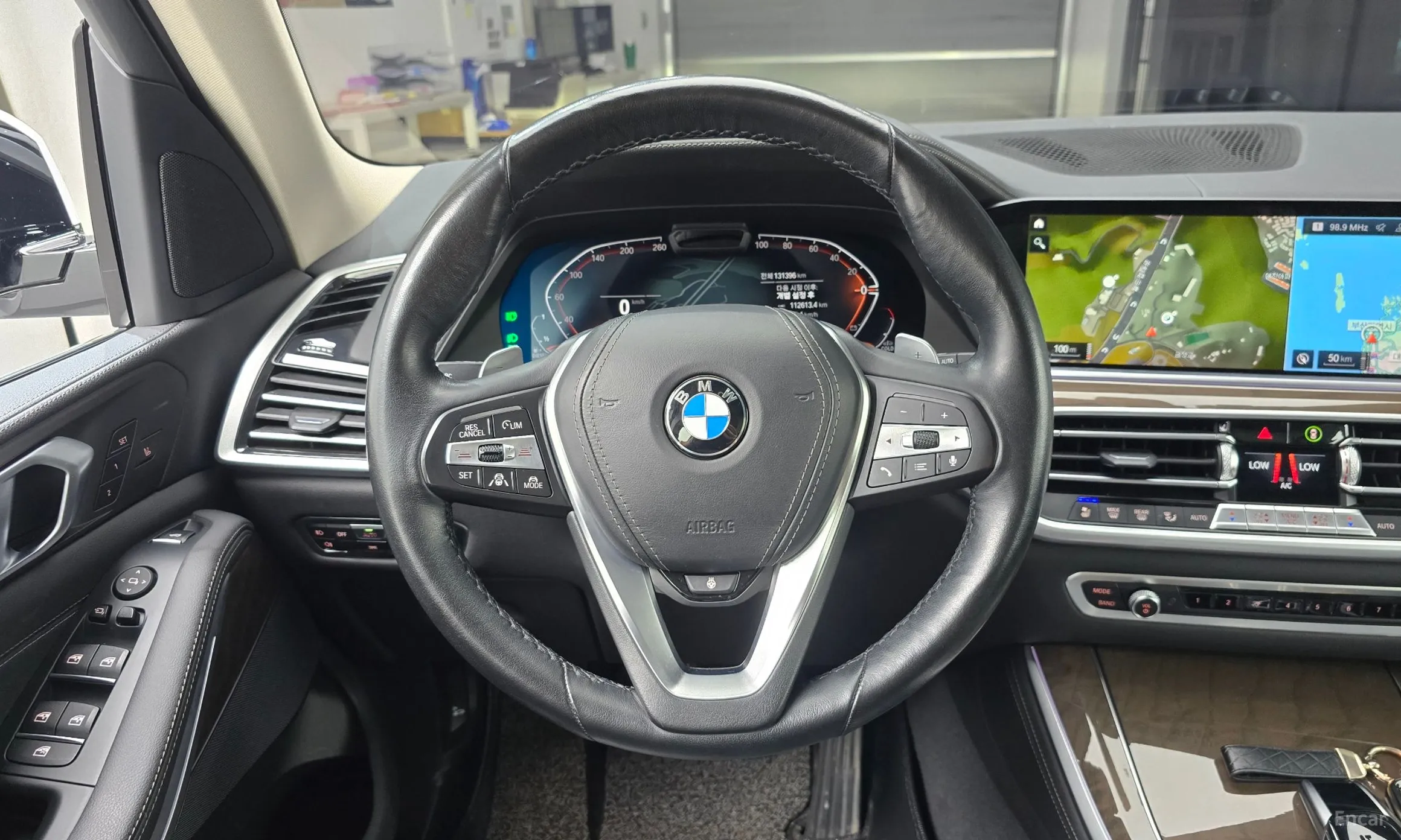 BMW X5 (G05) превью 13