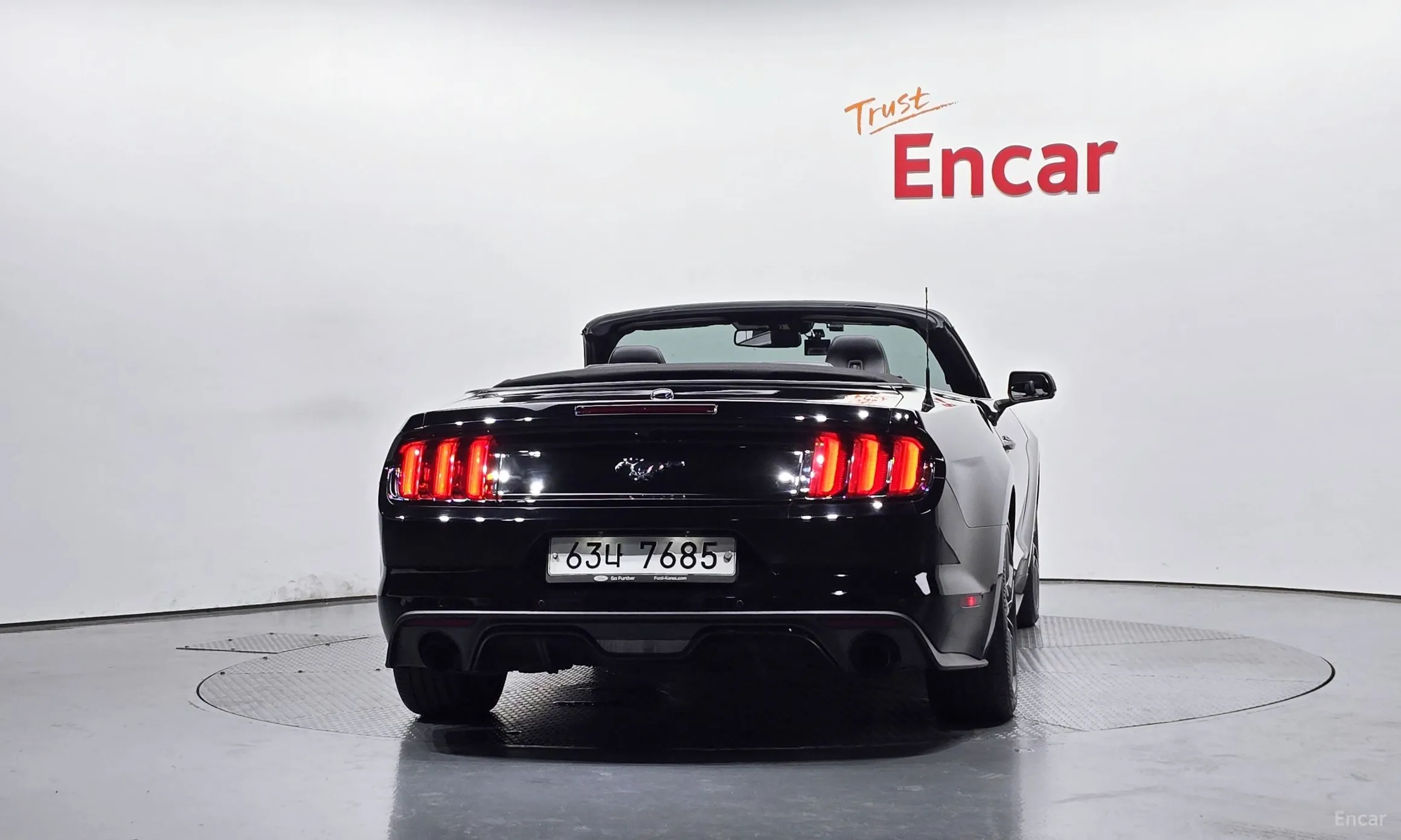 Ford Mustang превью 4