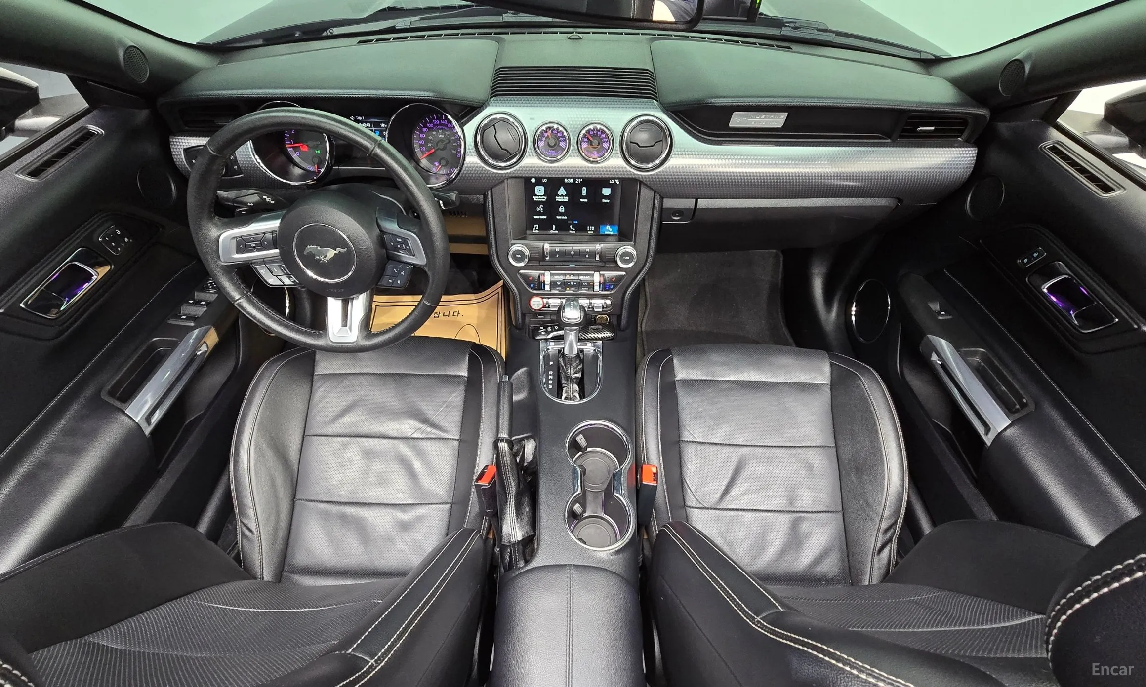 Ford Mustang превью 7