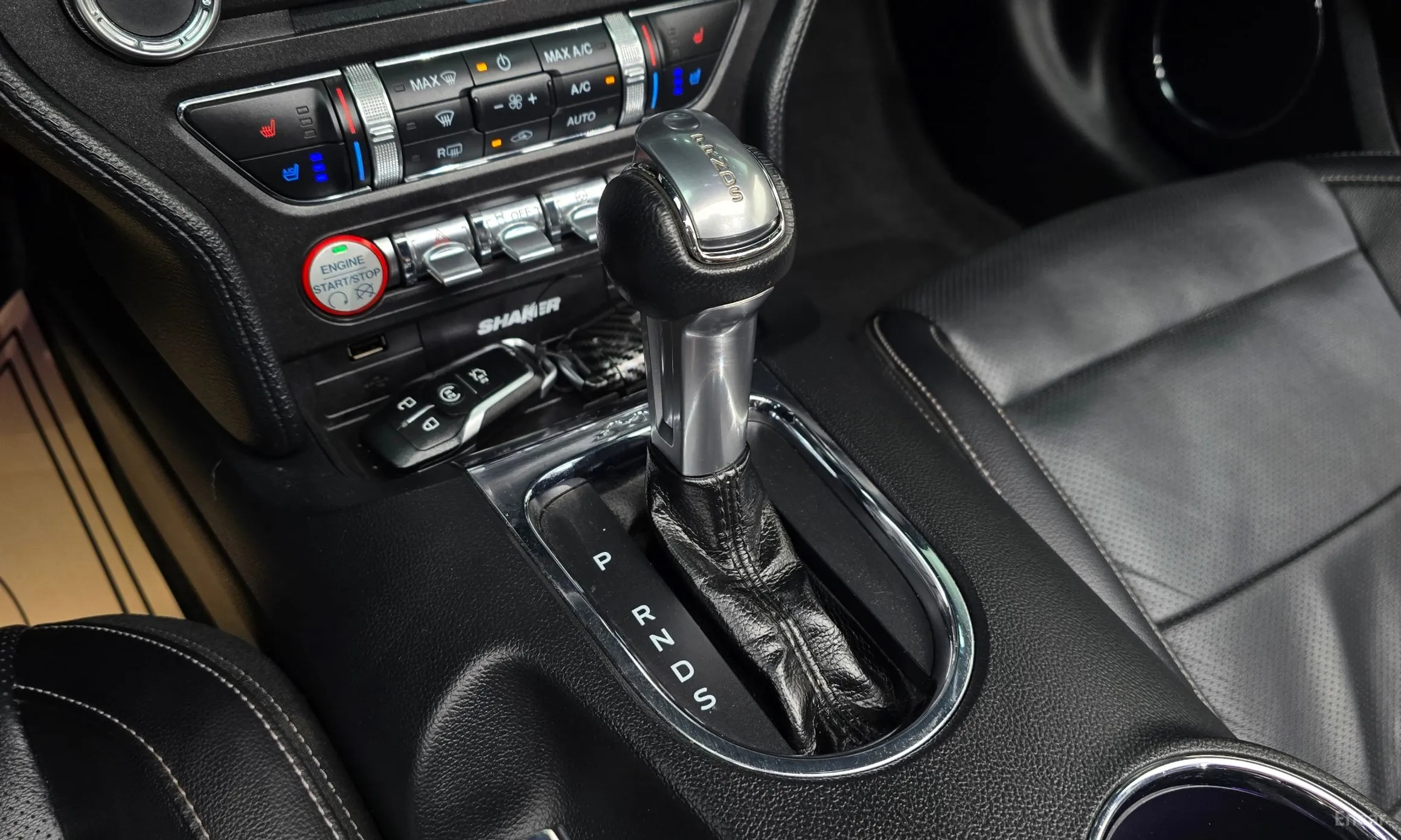 Ford Mustang превью 9