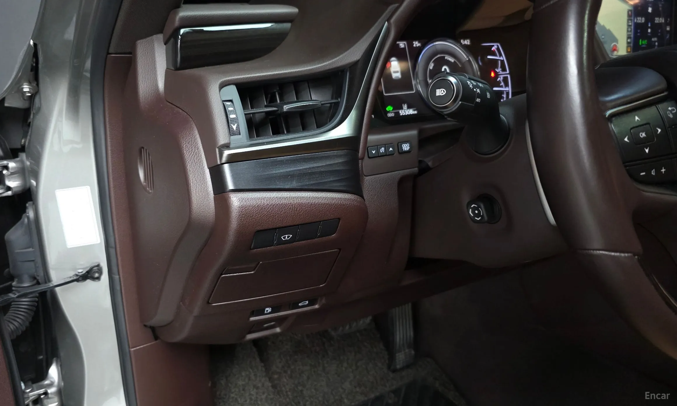 Lexus ES300h 7th Generation превью 13