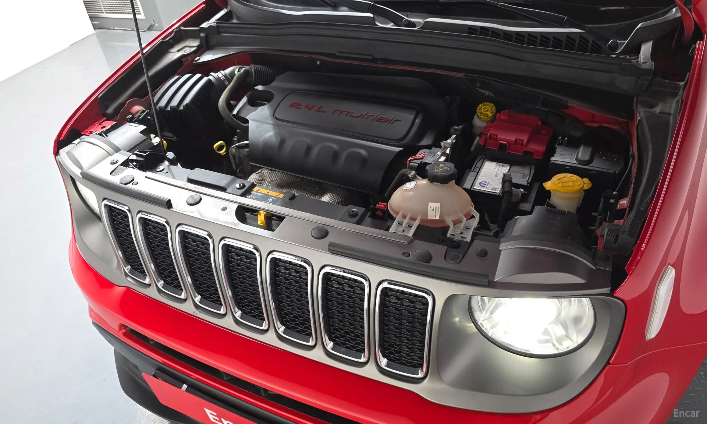 Jeep Renegade превью 6