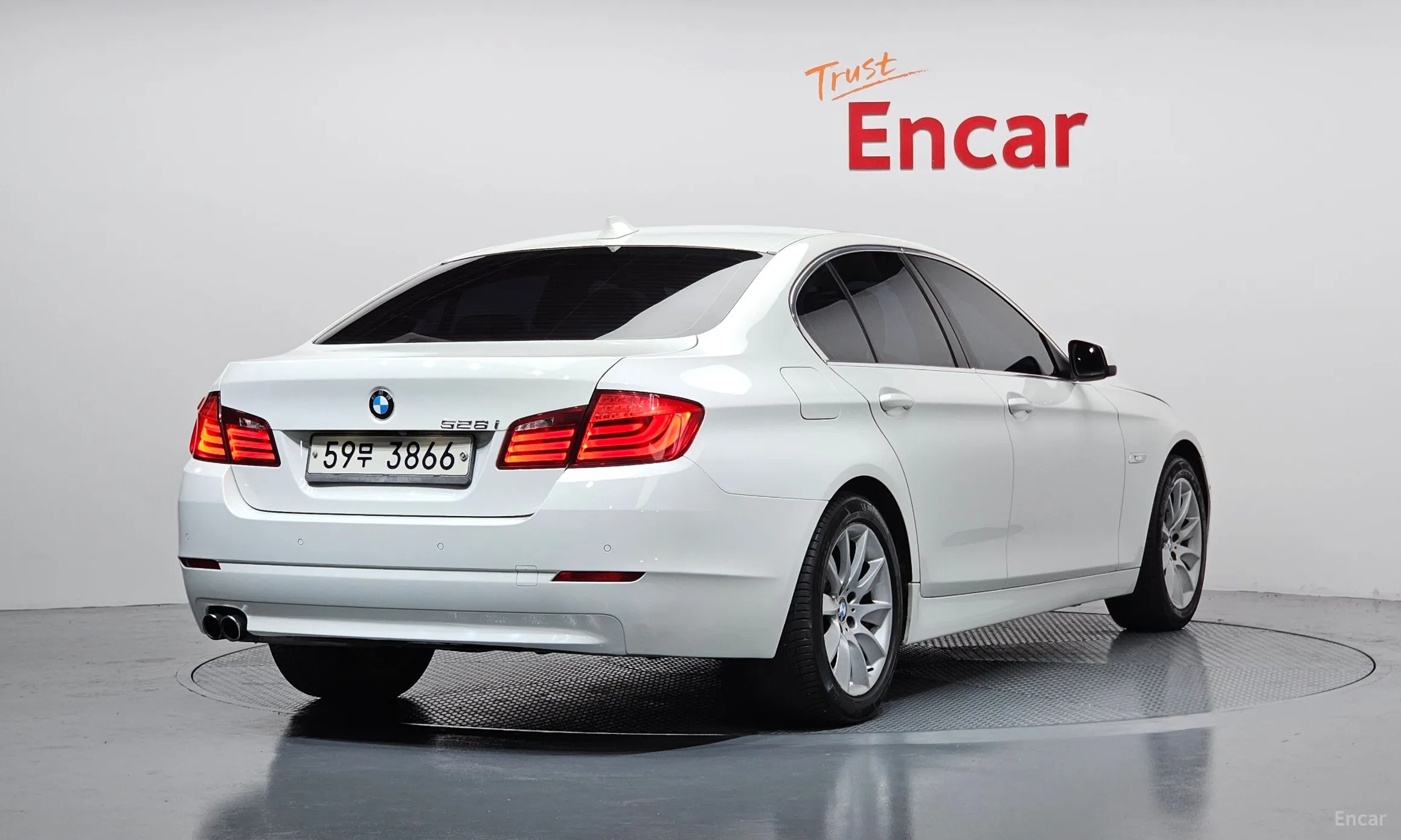 BMW 5 Series (F10)