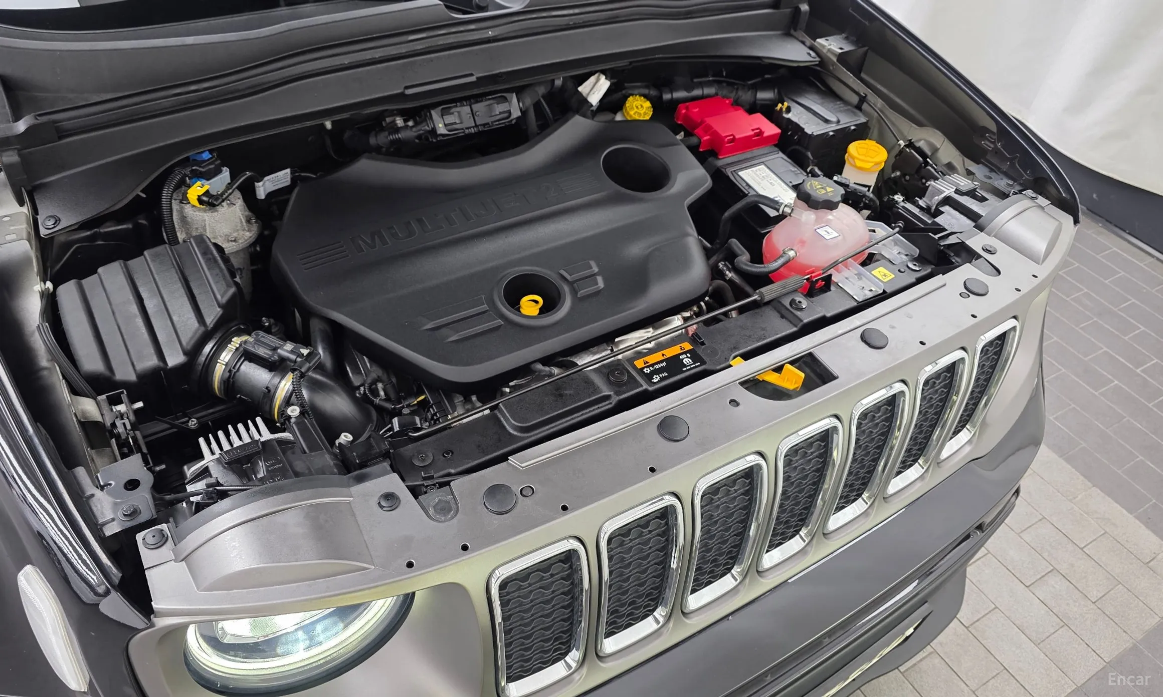 Jeep Renegade превью 6