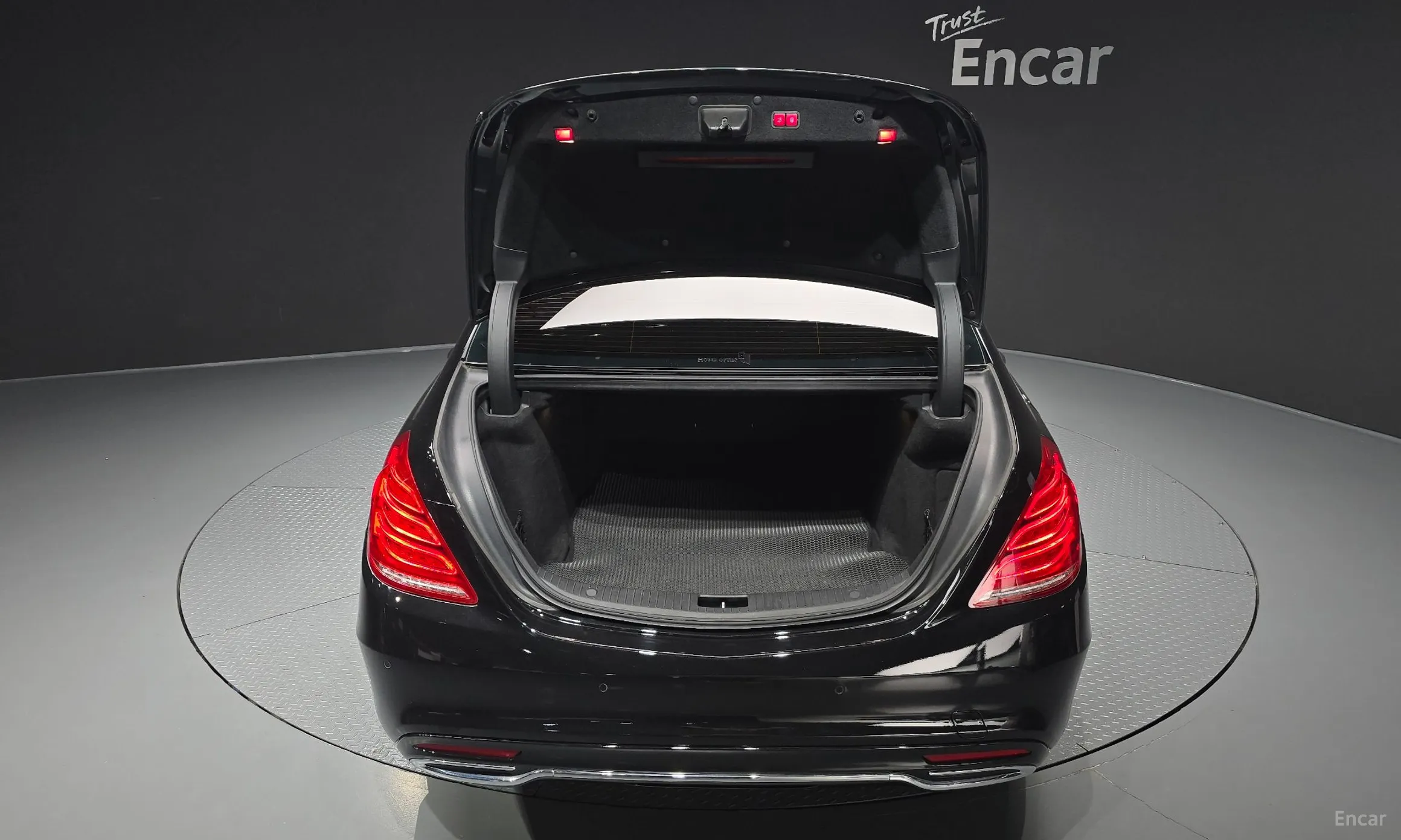 Mercedes Benz S-Class W222 превью 20