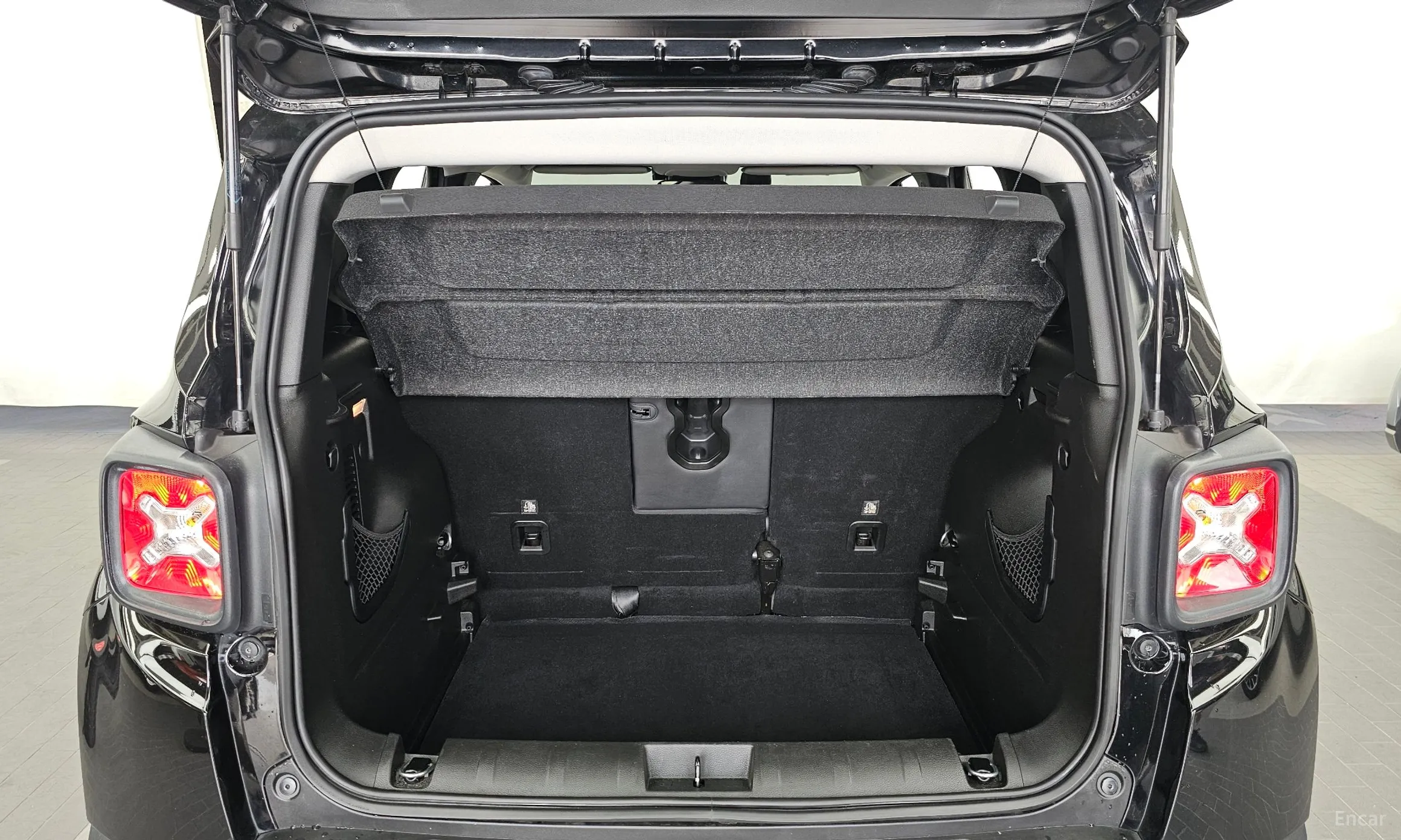 Jeep Renegade превью 20