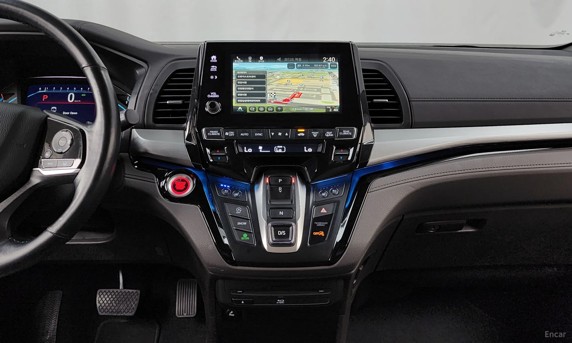 Honda Odyssey превью 14