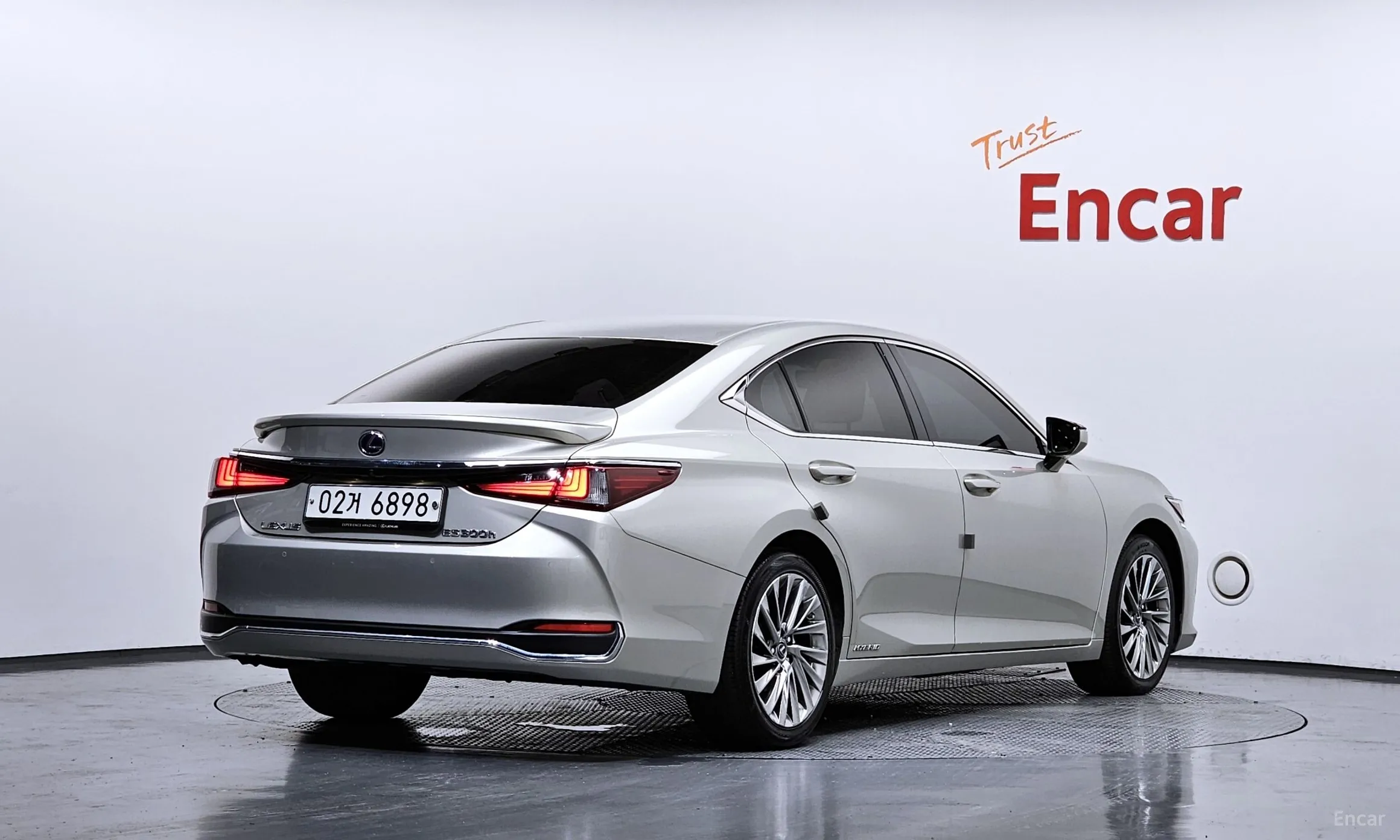 Lexus ES300h 7th Generation превью 2