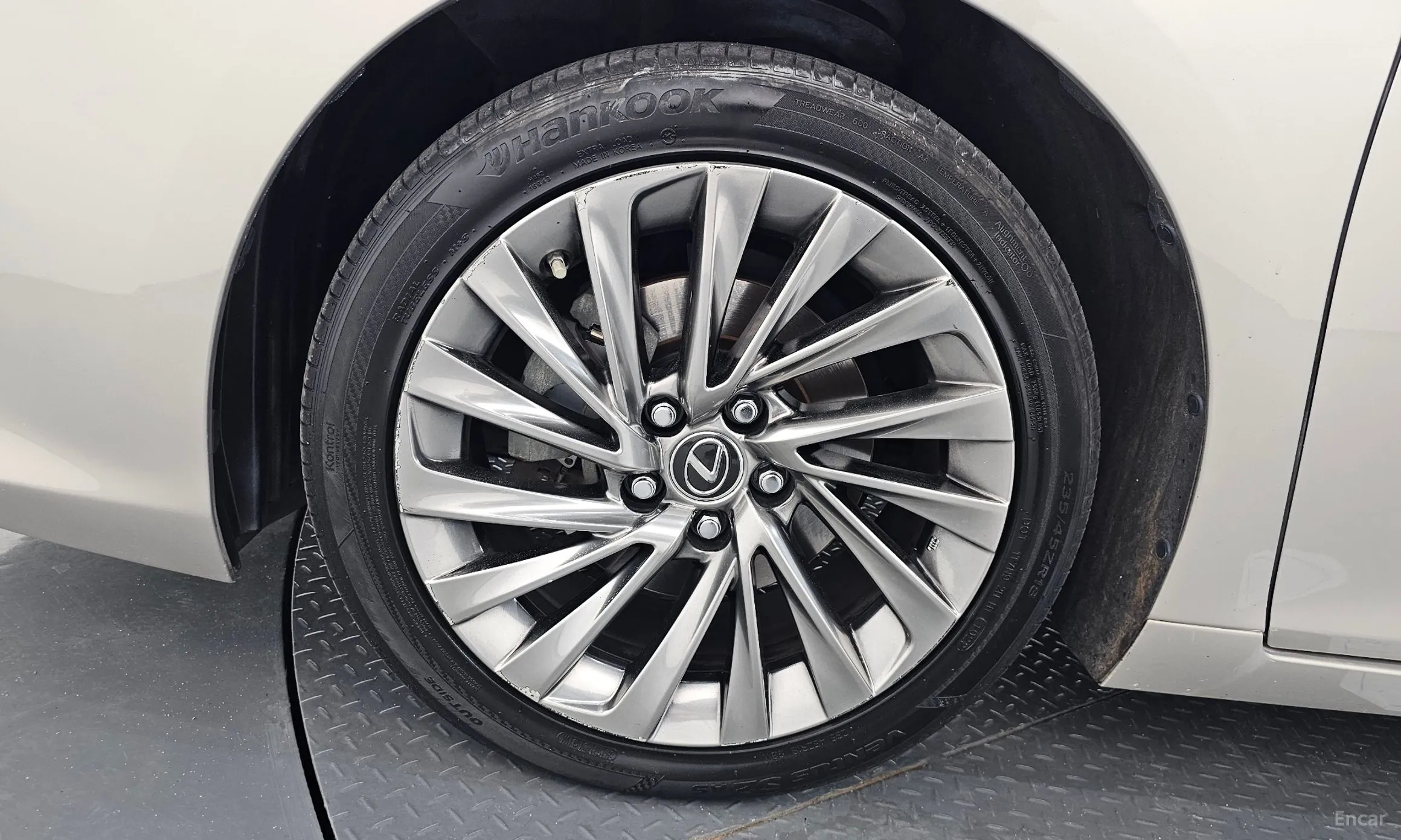 Lexus ES300h 7th Generation превью 5
