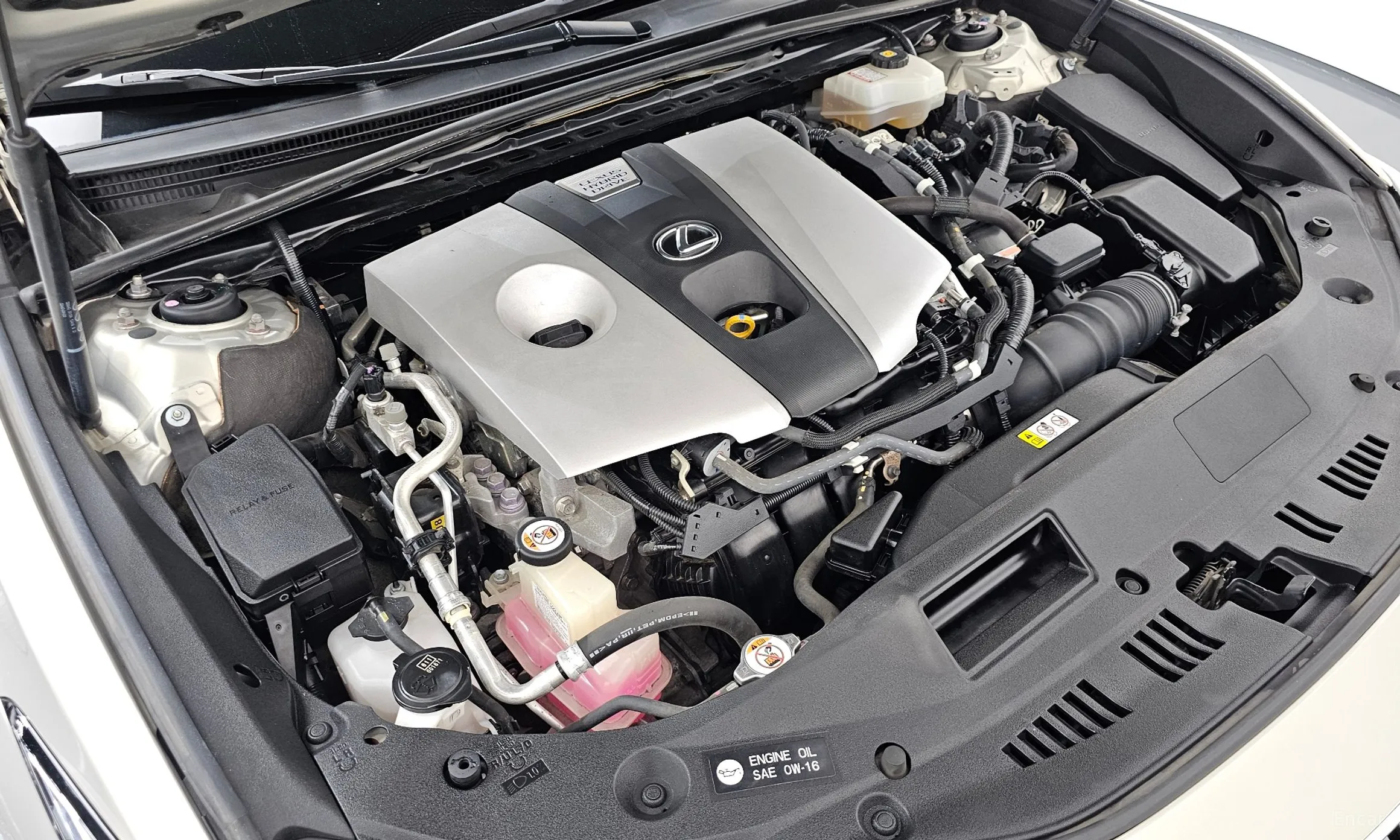 Lexus ES300h 7th Generation превью 6