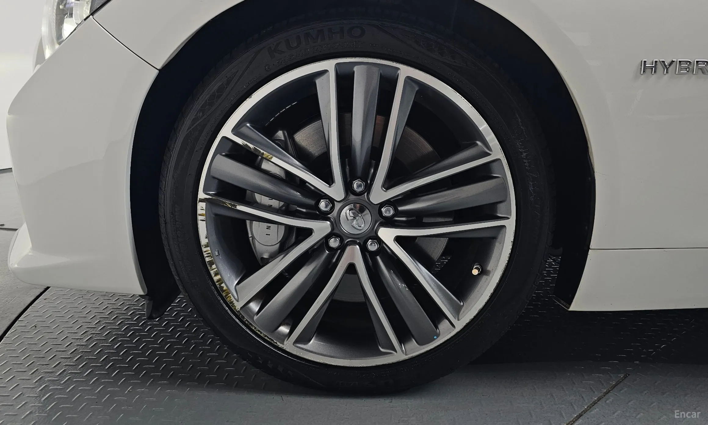 Infiniti Q50 превью 5