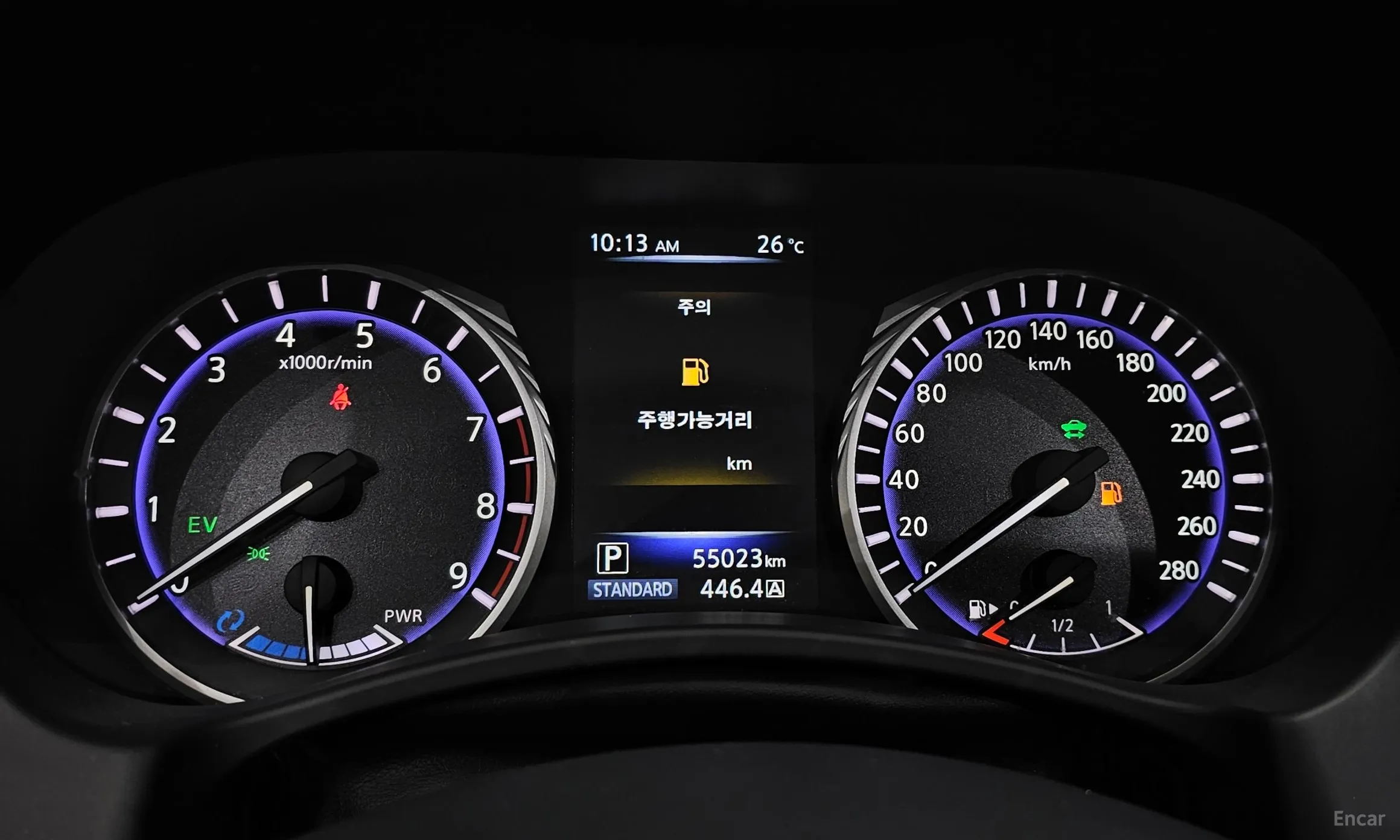 Infiniti Q50 превью 8